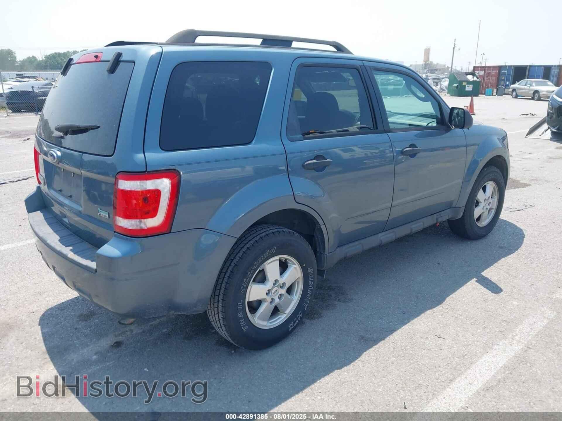 2011 FORD ESCAPE - VIN: 1FMCU0DG5BKC63063 - Фото 4