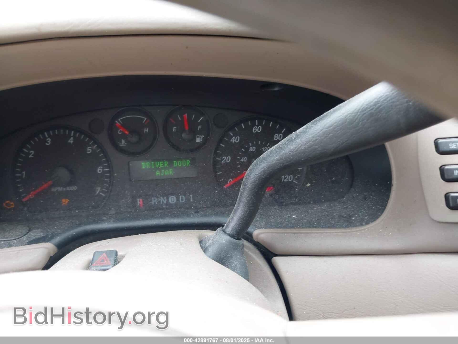 2005 FORD TAURUS - VIN: 1FAFP53285A239996 - Фото 7