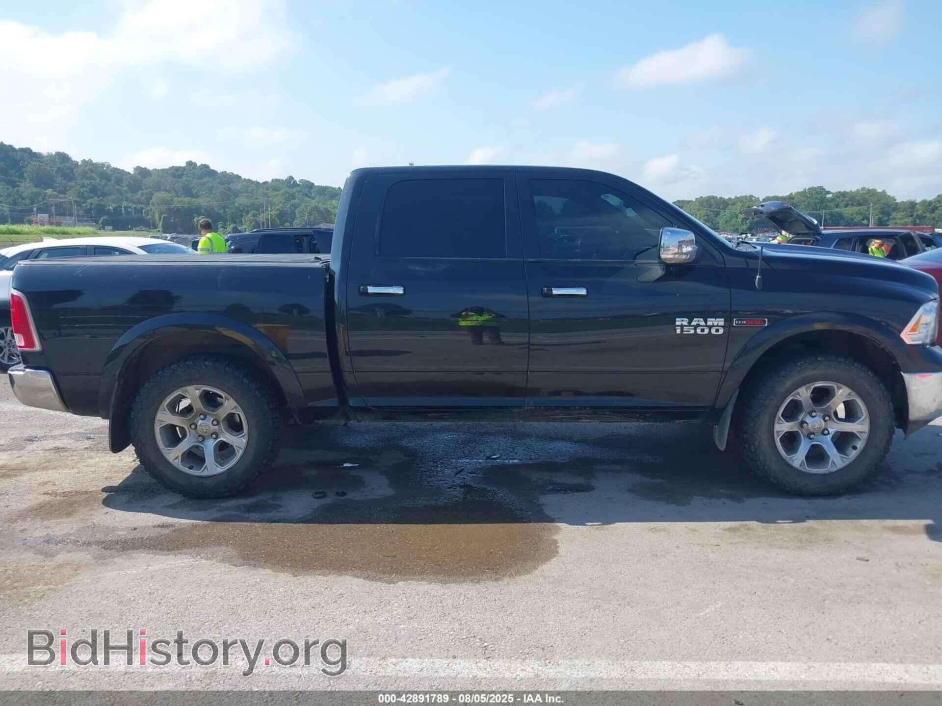 2018 RAM 1500 - VIN: 1C6RR7NM3JS258608 - Фото 13