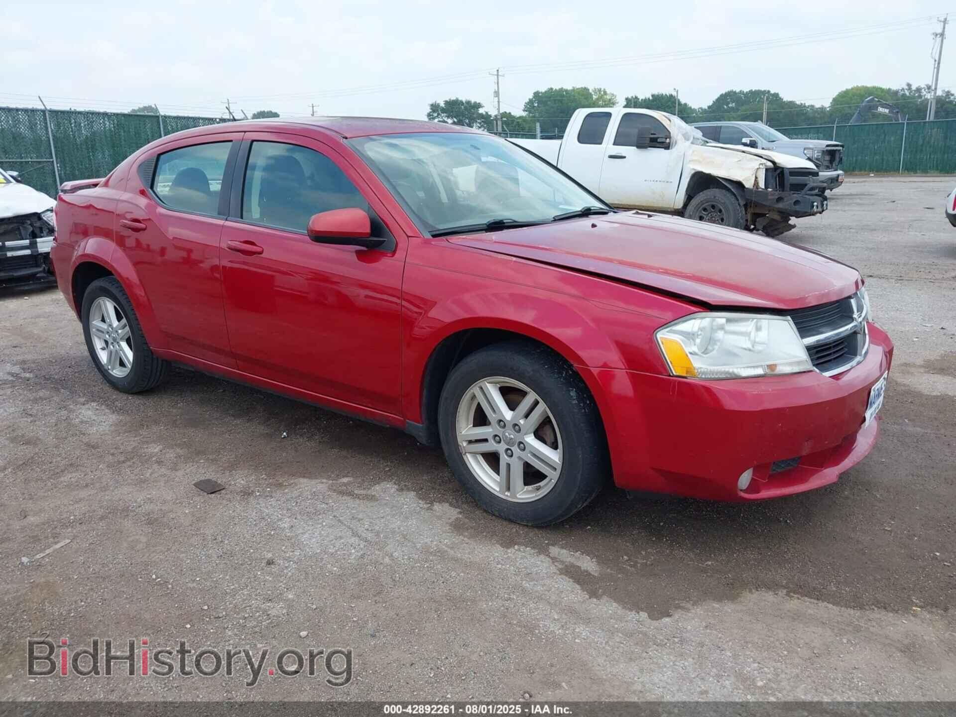 Photo 1B3CC5FB4AN215672 - DODGE AVENGER 2010