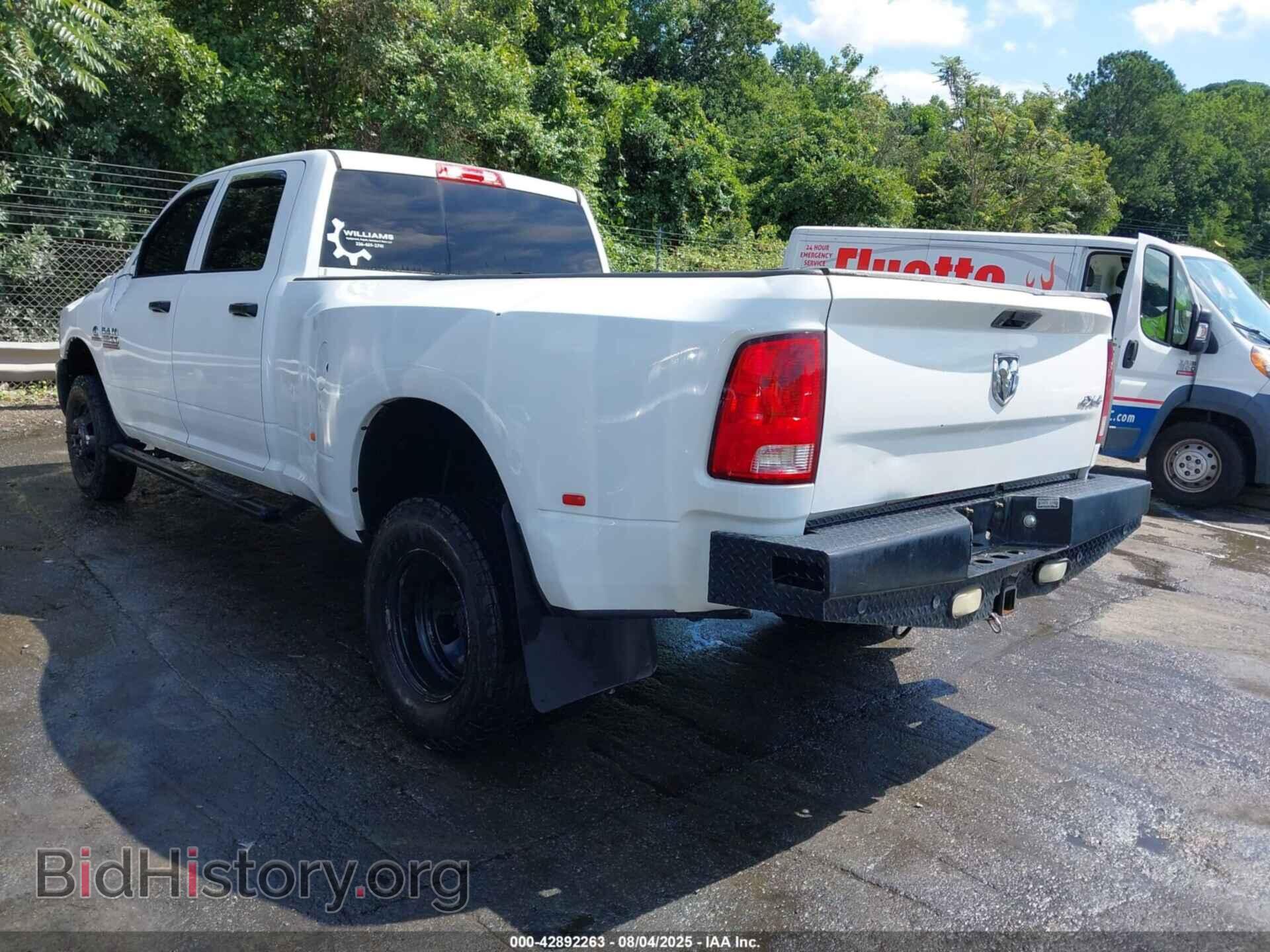 2014 RAM 3500 - VIN: 3C63RRGLXEG124570 - Фото 3