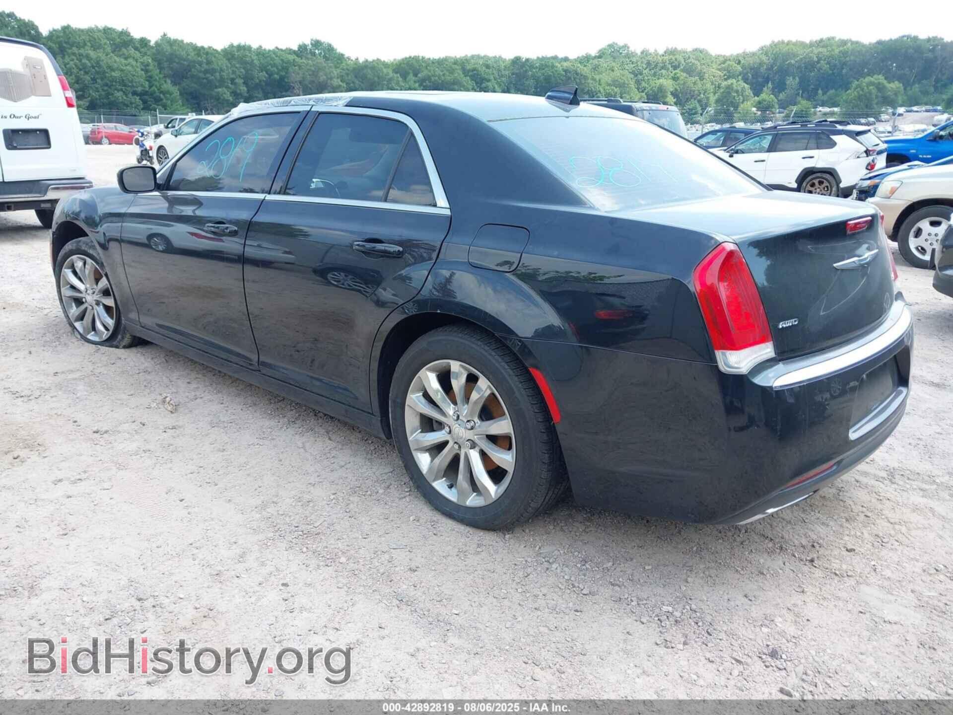 2016 CHRYSLER 300 - VIN: 2C3CCARG6GH170965 - Фото 3