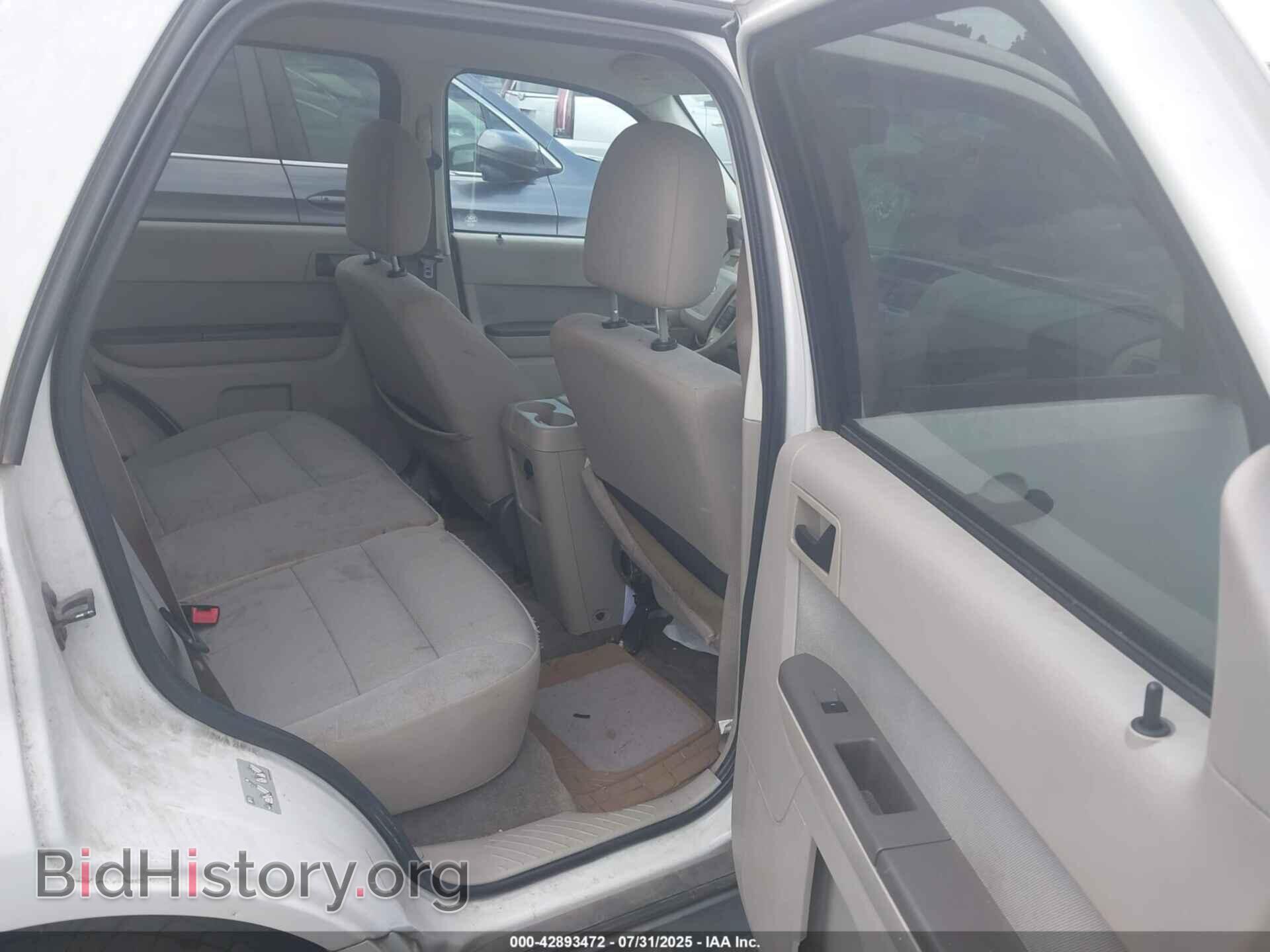 2010 FORD ESCAPE - VIN: 1FMCU0D7XAKD34093 - Фото 8
