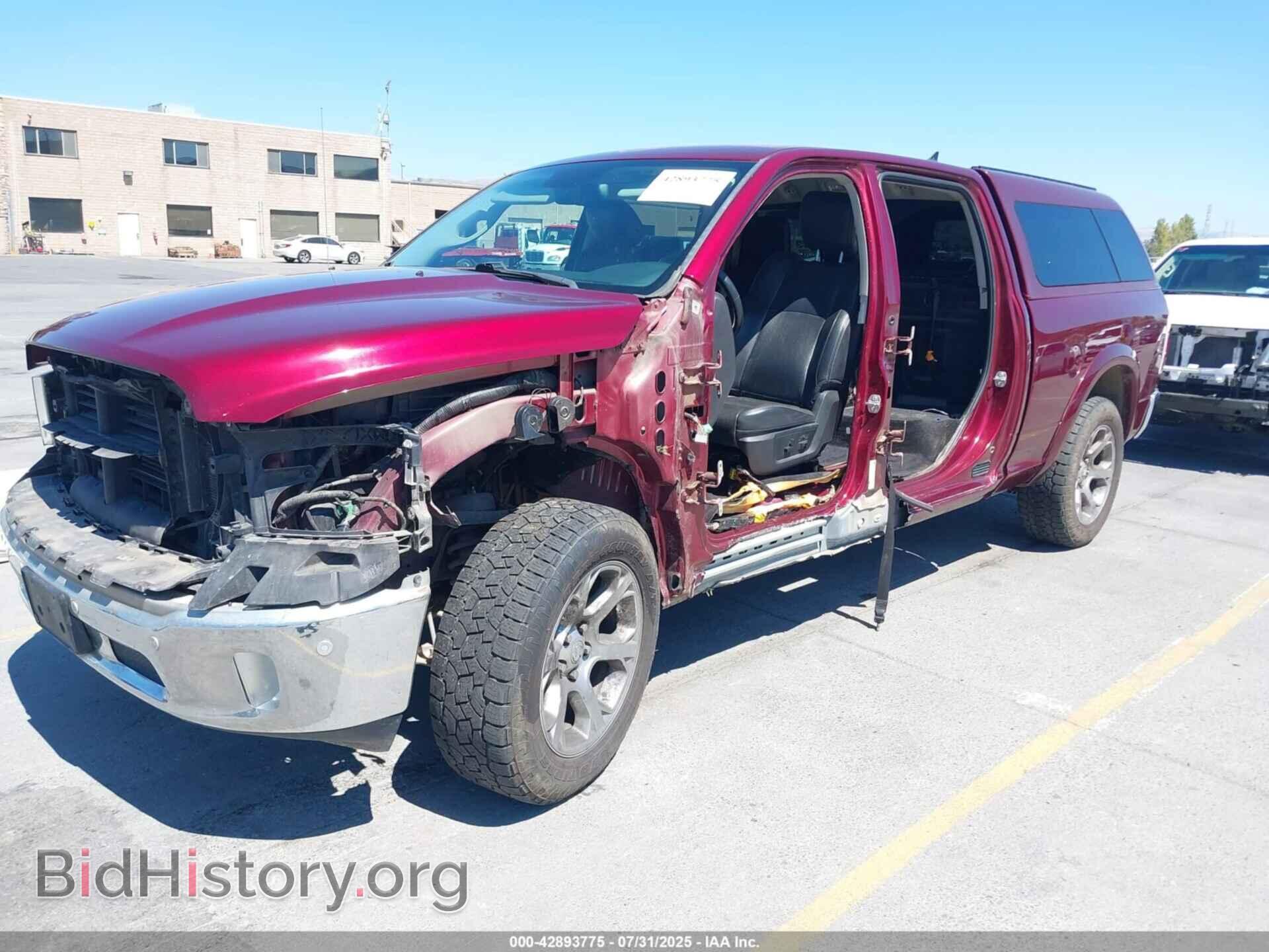 2017 RAM 1500 - VIN: 1C6RR7VMXHS500160 - Фото 2