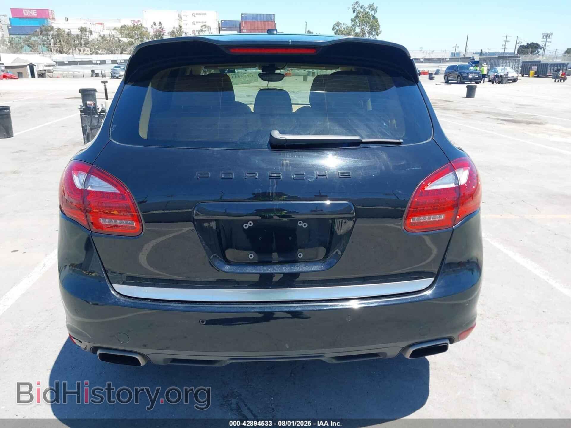 2011 PORSCHE CAYENNE - VIN: WP1AA2A24BLA04999 - Фото 16