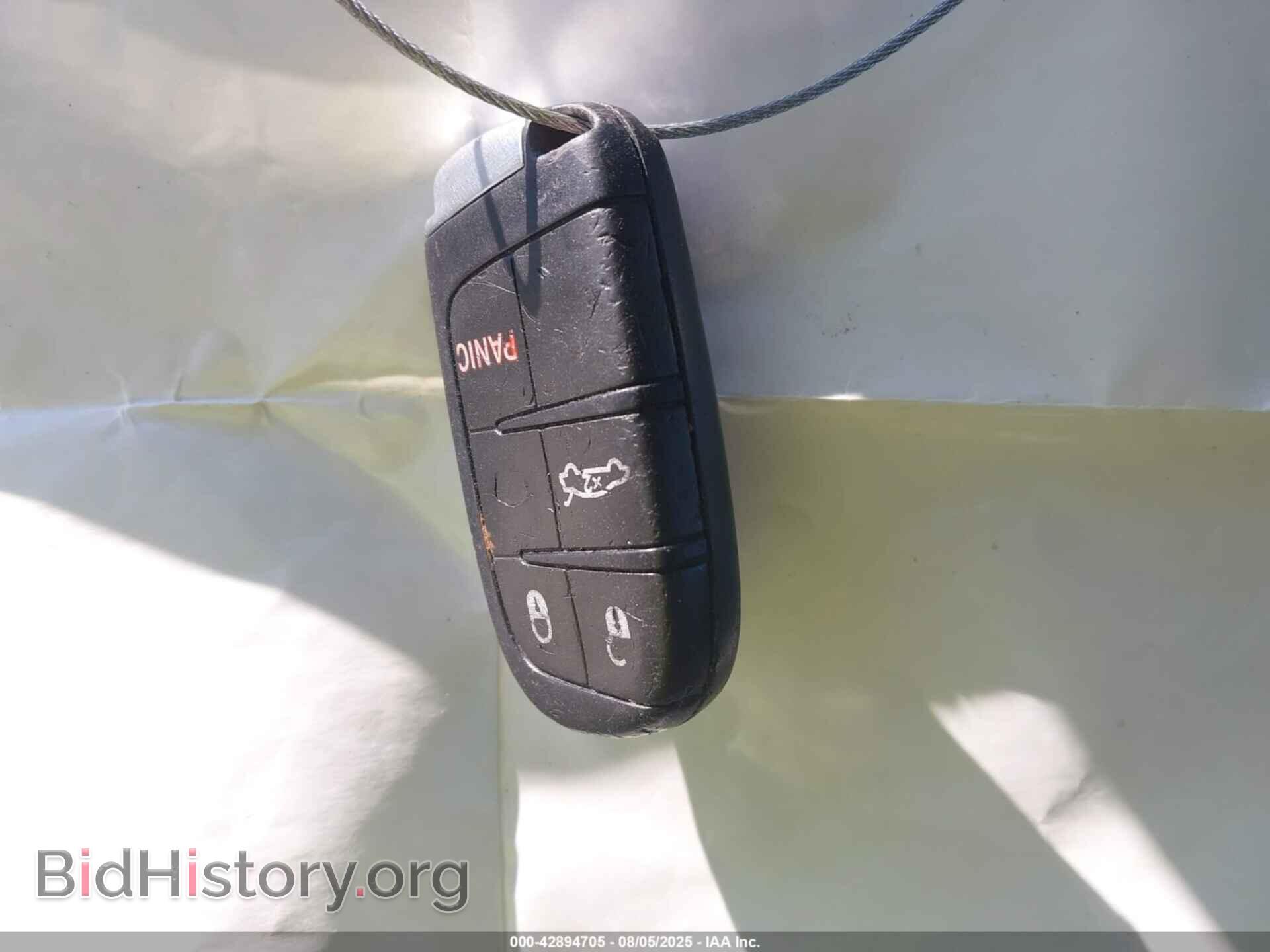 2016 CHRYSLER 200 - VIN: 1C3CCCAB0GN110702 - Фото 11