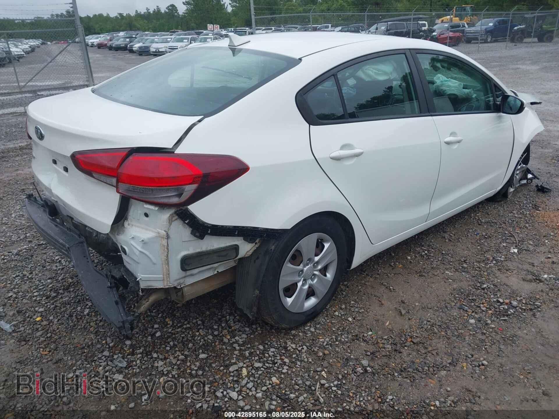 2017 KIA FORTE - VIN: 3KPFK4A74HE099819 - Фото 4