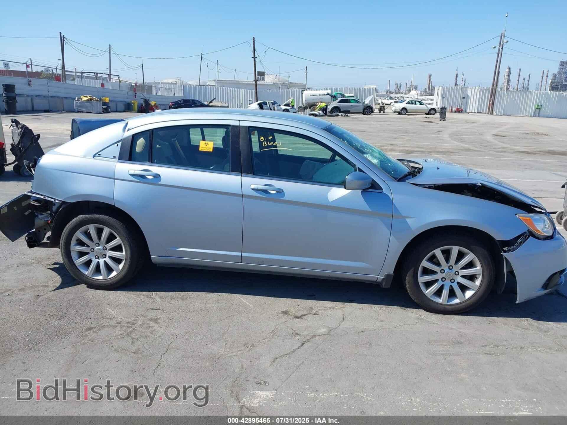 2013 CHRYSLER 200 - VIN: 1C3CCBBB3DN588813 - Фото 13