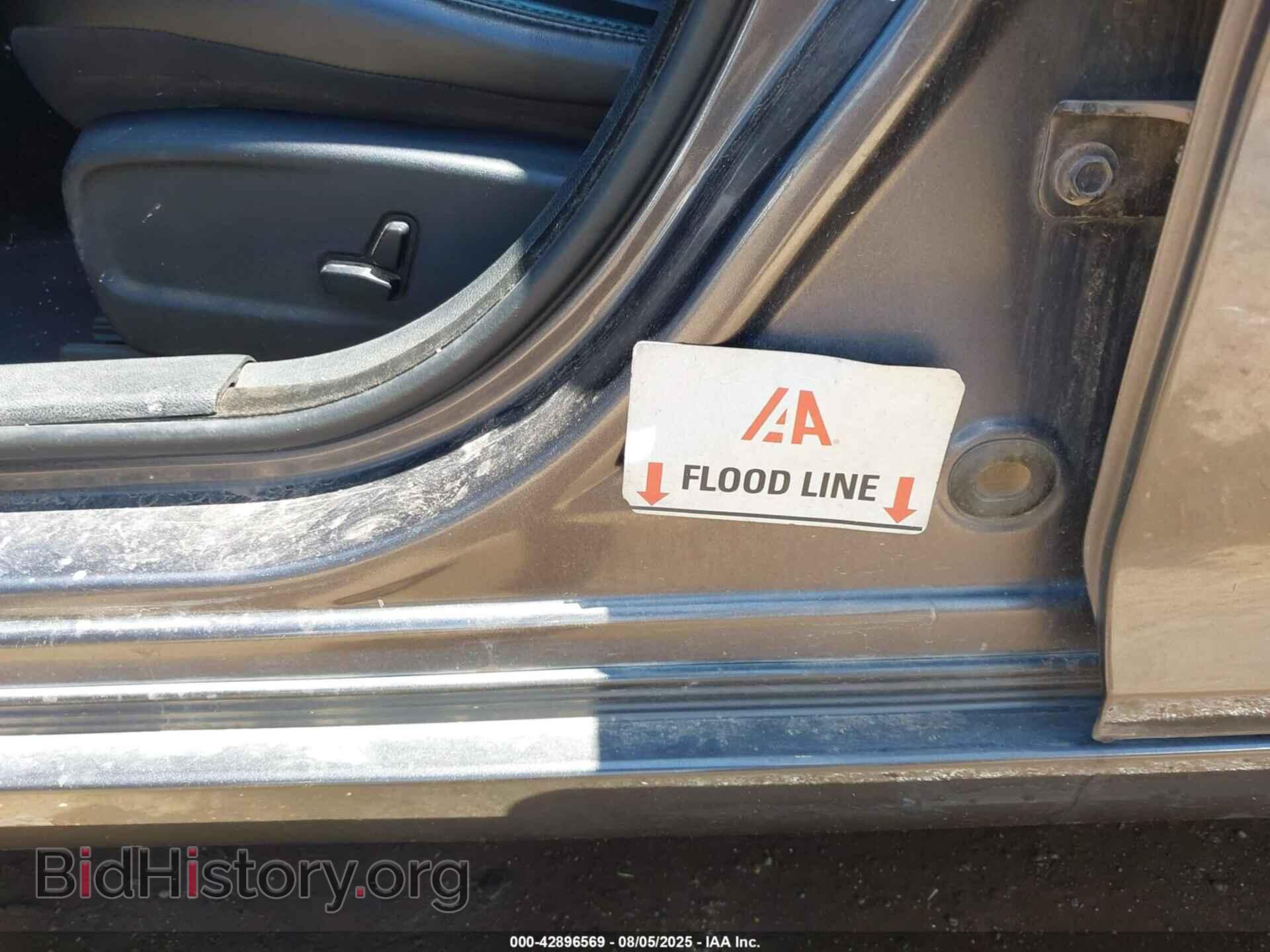 2018 CHRYSLER 300 - VIN: 2C3CCAAG5JH275709 - Фото 6