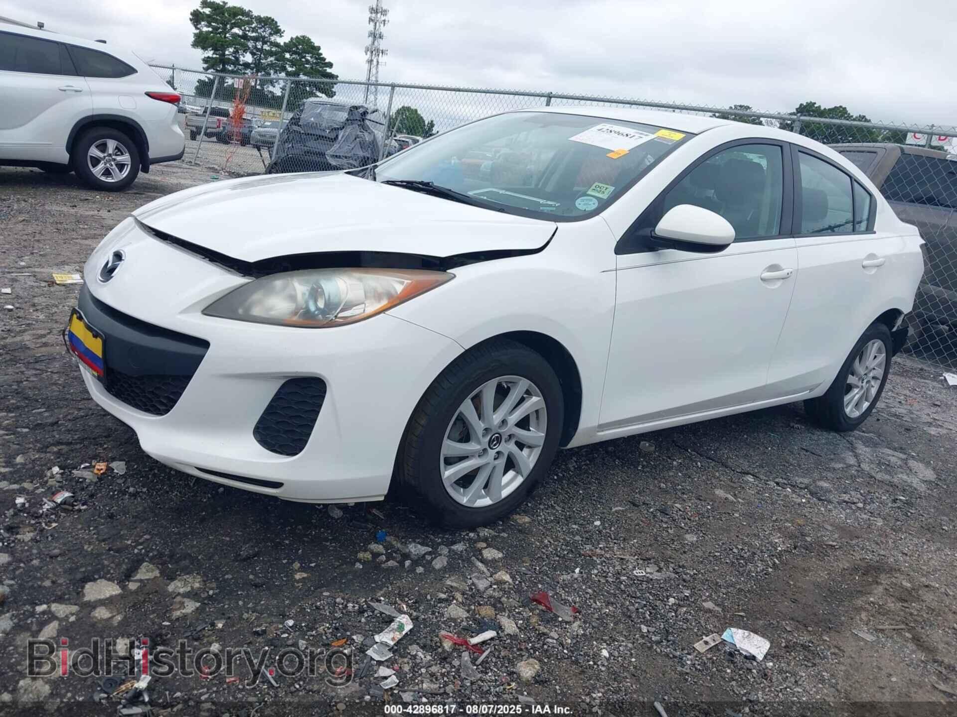 2013 MAZDA MAZDA3 - VIN: JM1BL1V76D1820238 - Фото 2