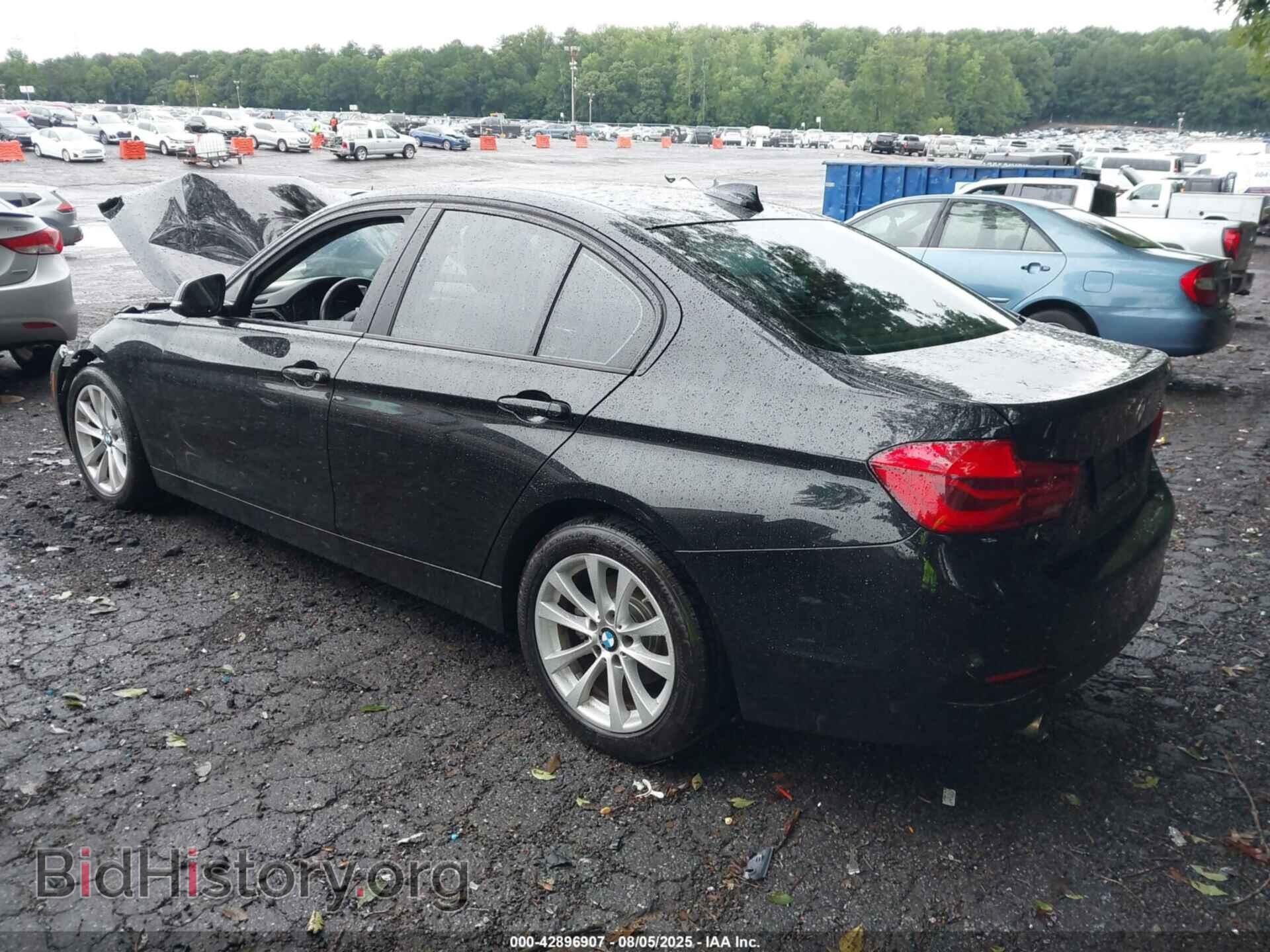 2018 BMW 320I - VIN: WBA8A9C59JAH14314 - Фото 3