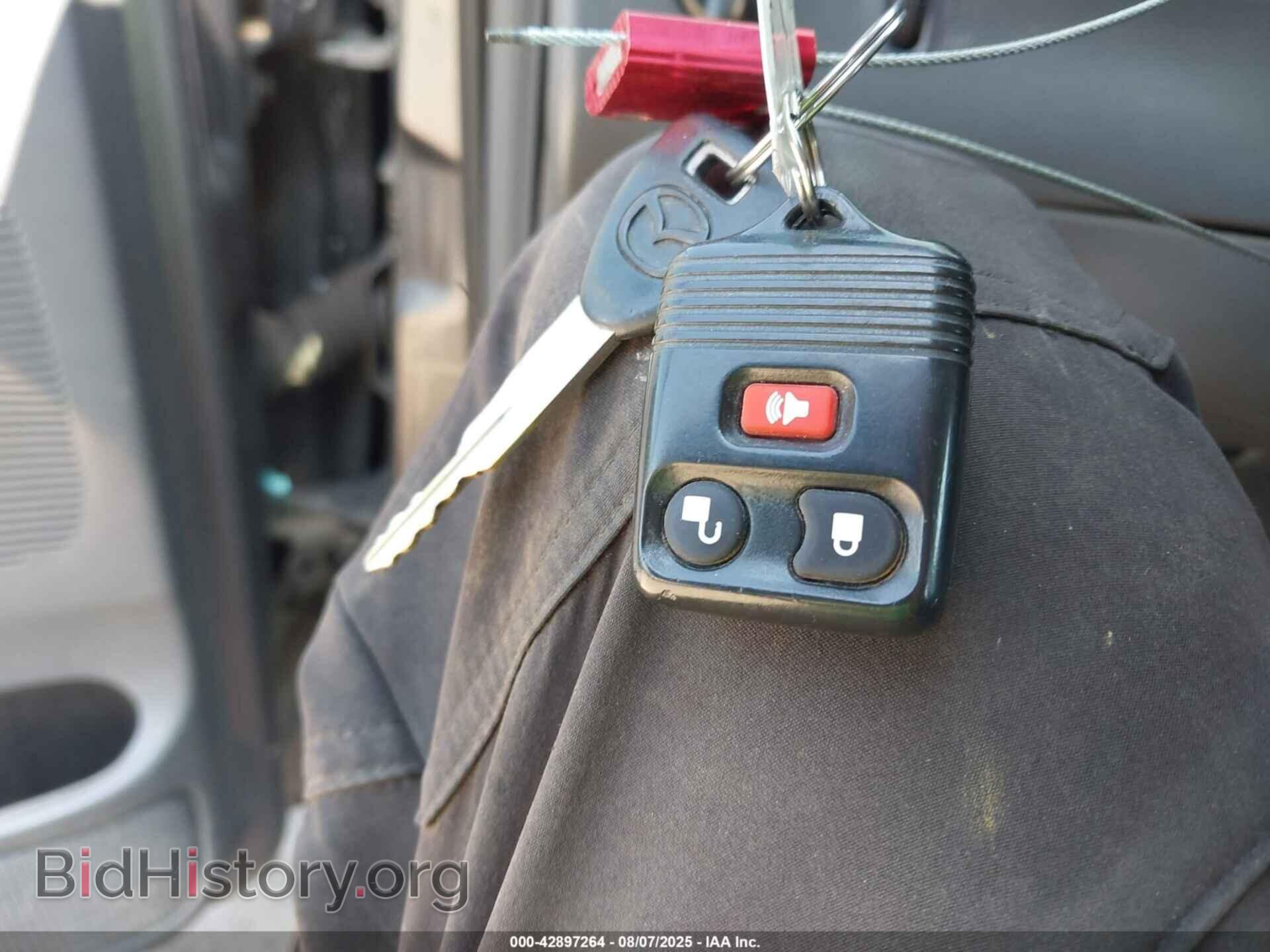 2005 MAZDA B4000 - VIN: 4F4ZR47E35PM00162 - Фото 11