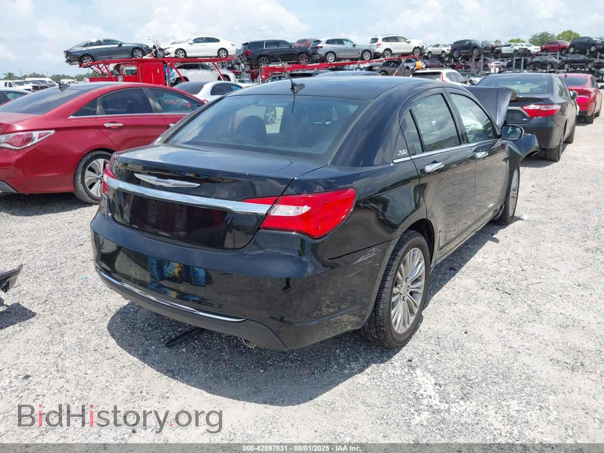 2011 CHRYSLER 200 - VIN: 1C3BC2FG7BN581247 - Фото 4
