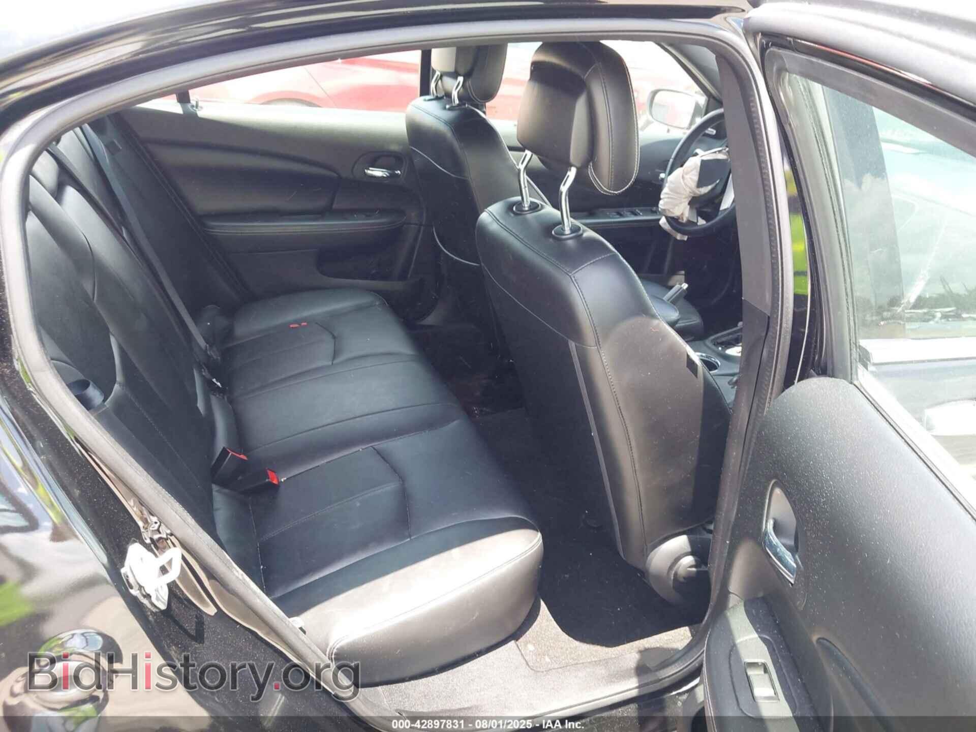2011 CHRYSLER 200 - VIN: 1C3BC2FG7BN581247 - Фото 8