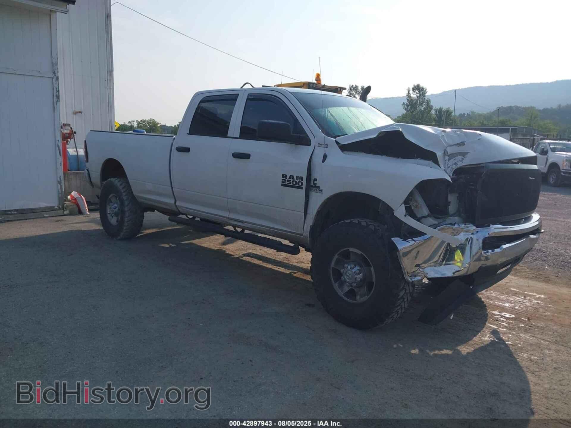 Photo 3C6UR5HL1HG630756 - RAM 2500 2017