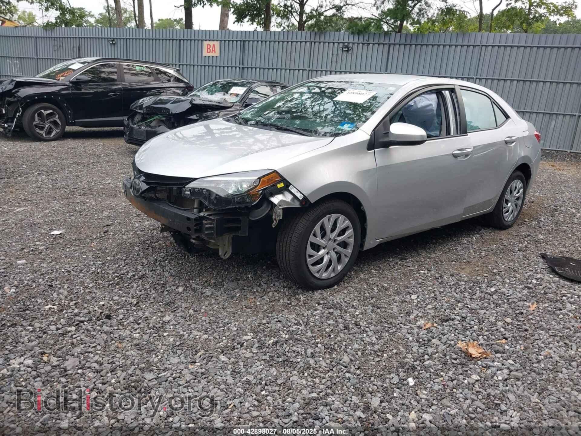 2018 TOYOTA COROLLA - VIN: 5YFBURHE4JP855647 - Фото 2