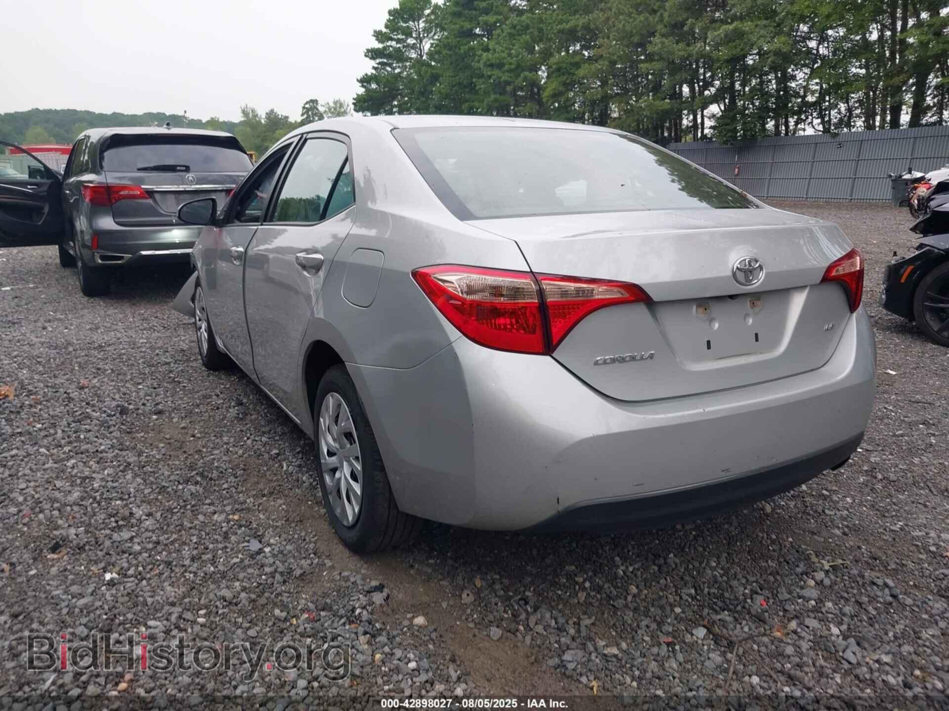 2018 TOYOTA COROLLA - VIN: 5YFBURHE4JP855647 - Фото 3