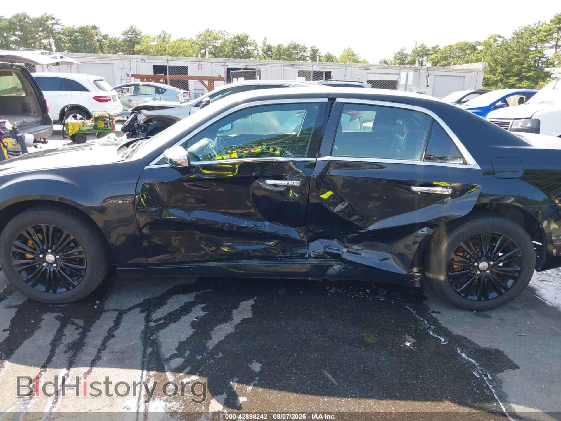 2014 CHRYSLER 300 - VIN: 2C3CCARG0EH358300 - Фото 14