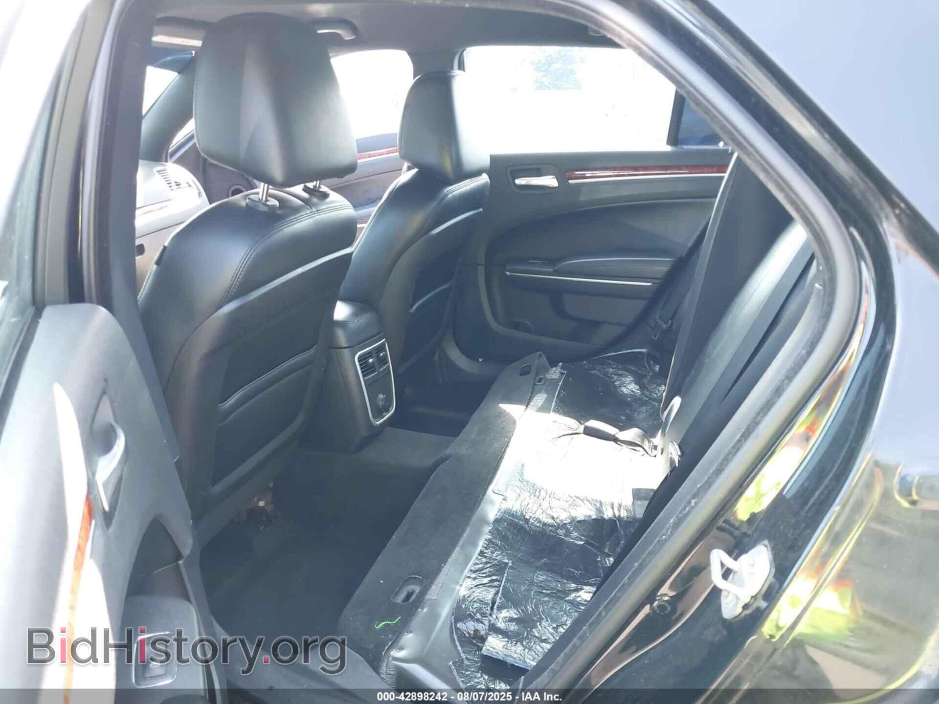 2014 CHRYSLER 300 - VIN: 2C3CCARG0EH358300 - Фото 8
