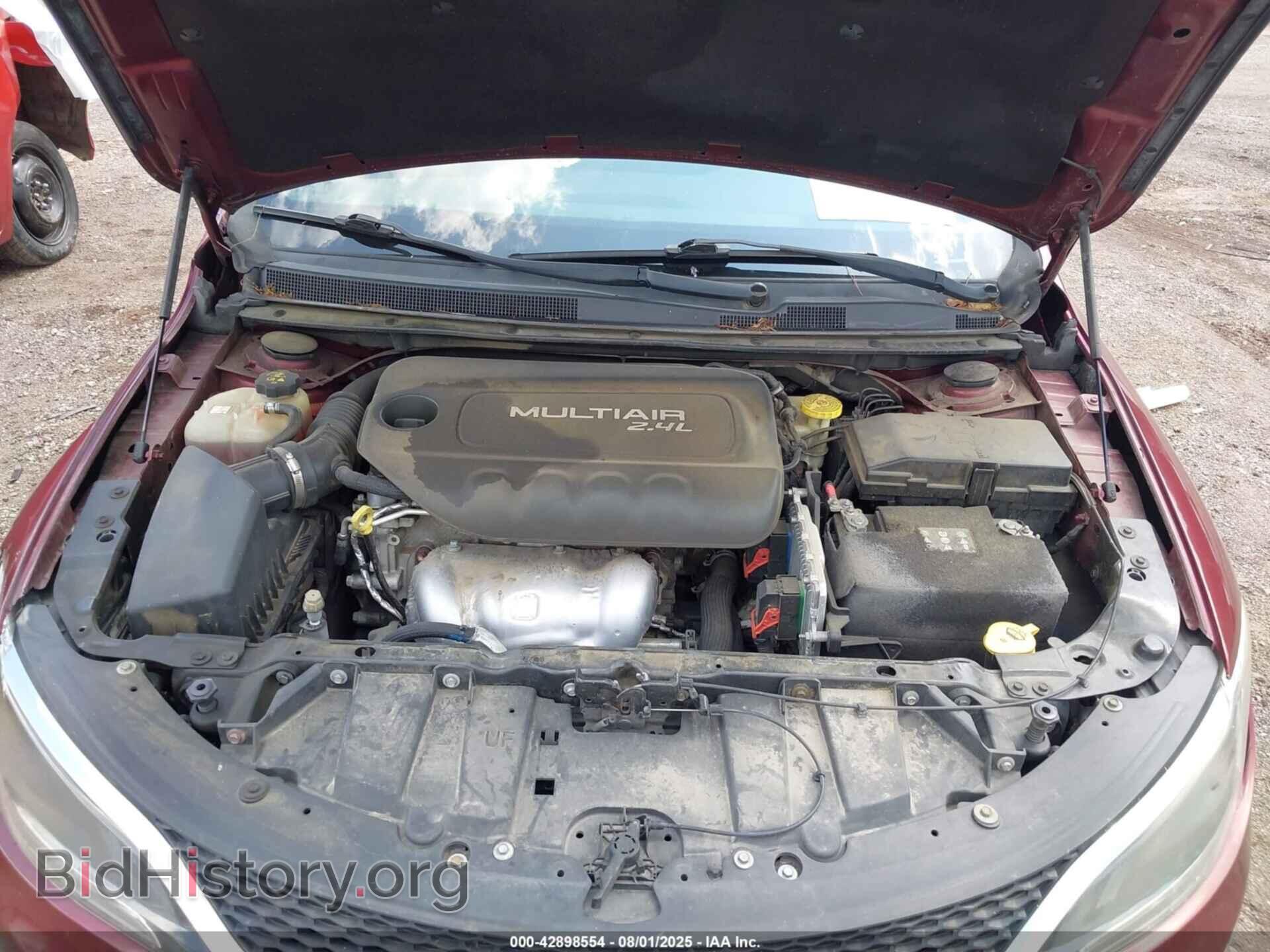 2015 CHRYSLER 200 - VIN: 1C3CCCABXFN715633 - Фото 10