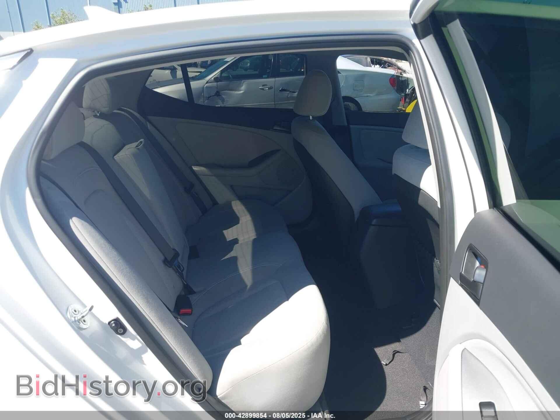 2011 KIA OPTIMA - VIN: KNAGM4A77B5118183 - Фото 8