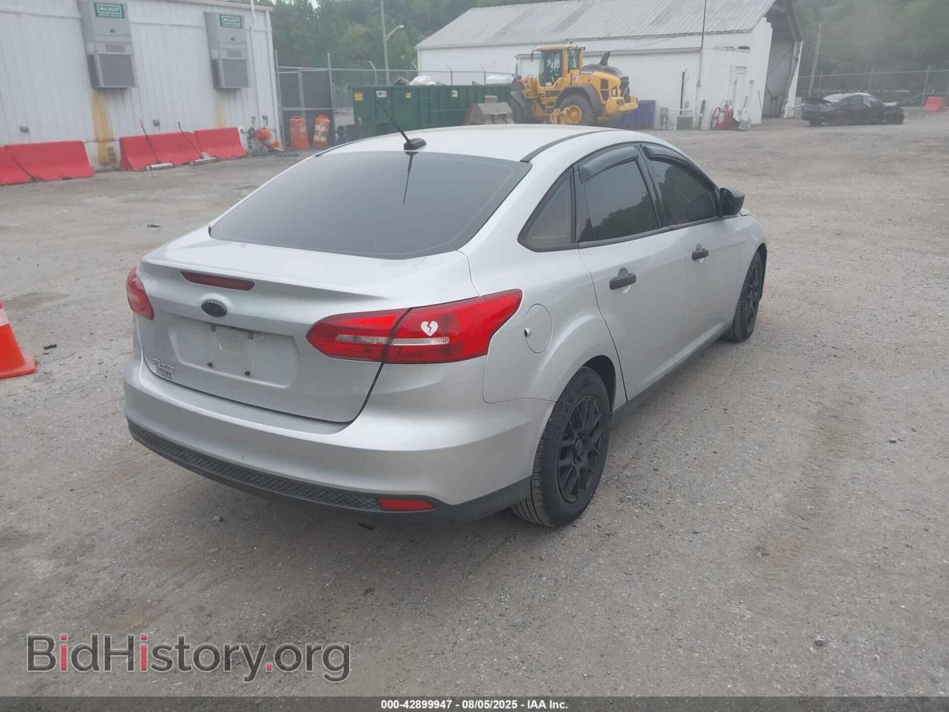 2016 FORD FOCUS - VIN: 1FADP3E26GL323959 - Фото 4