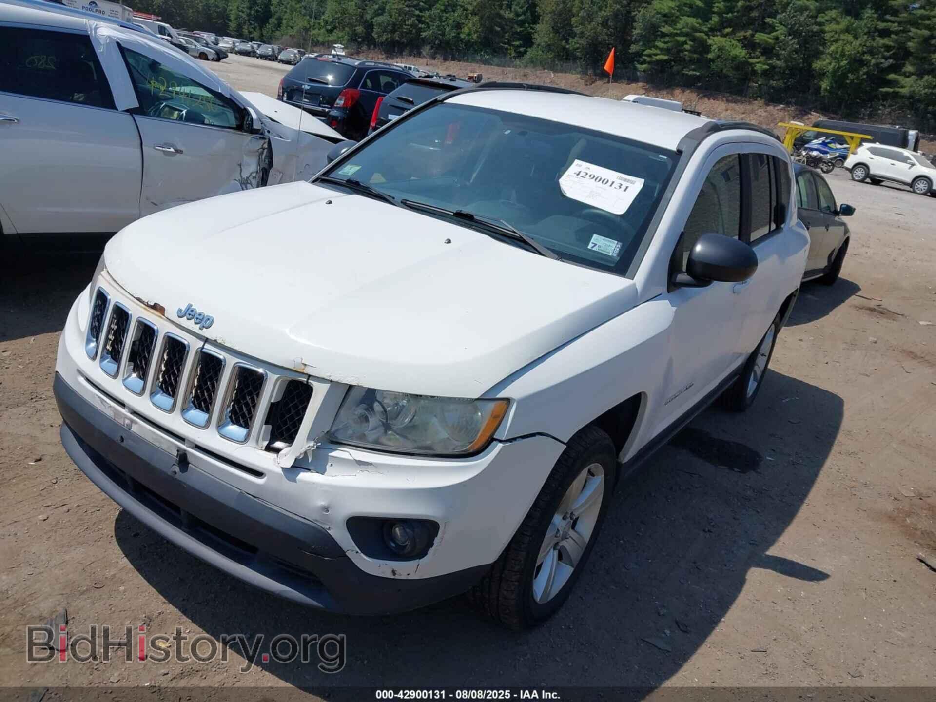 2012 JEEP COMPASS - VIN: 1C4NJDEB0CD638055 - Photo 2
