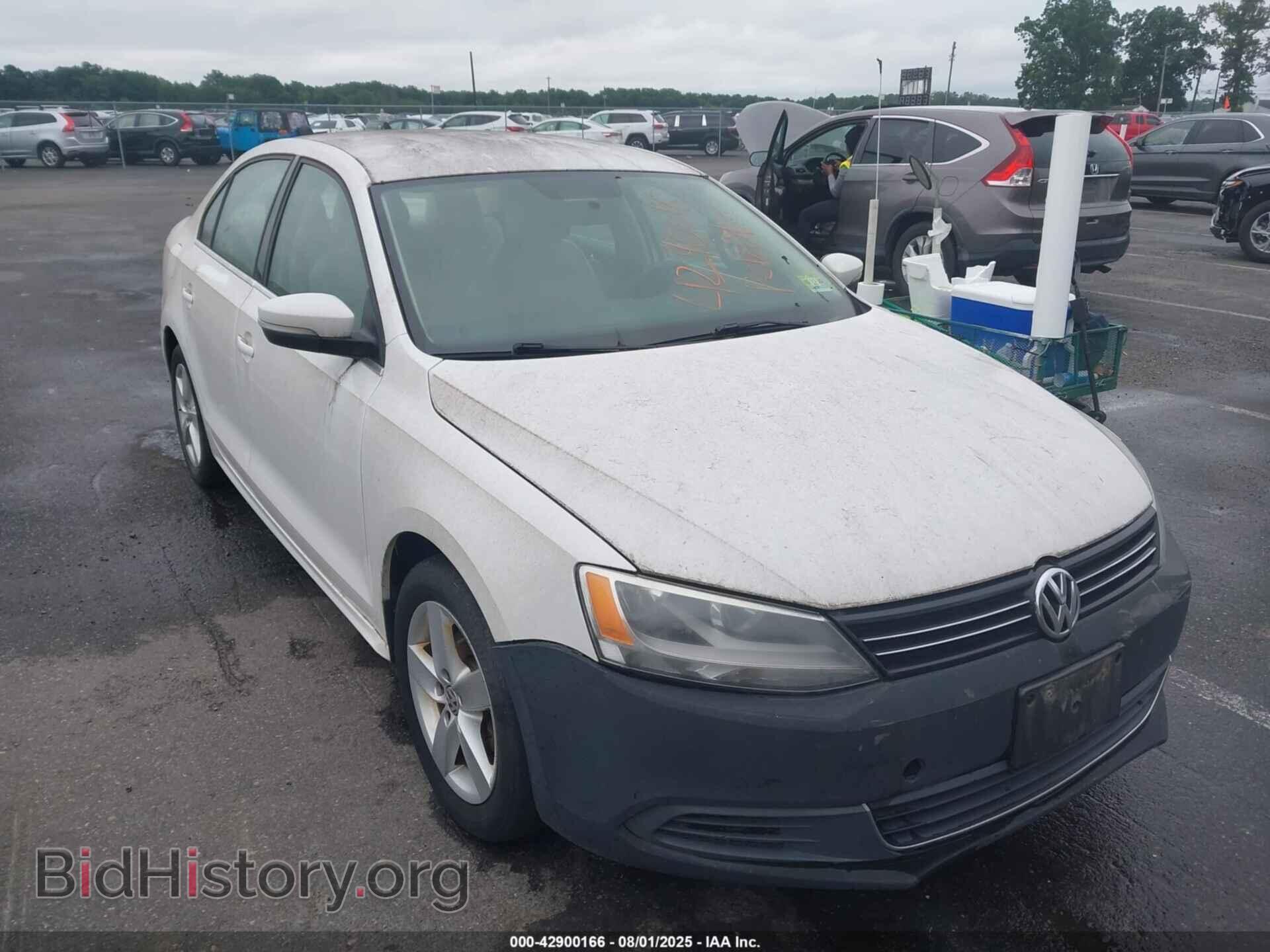Фотография 3VWLL7AJ5EM359043 - VOLKSWAGEN JETTA 2014