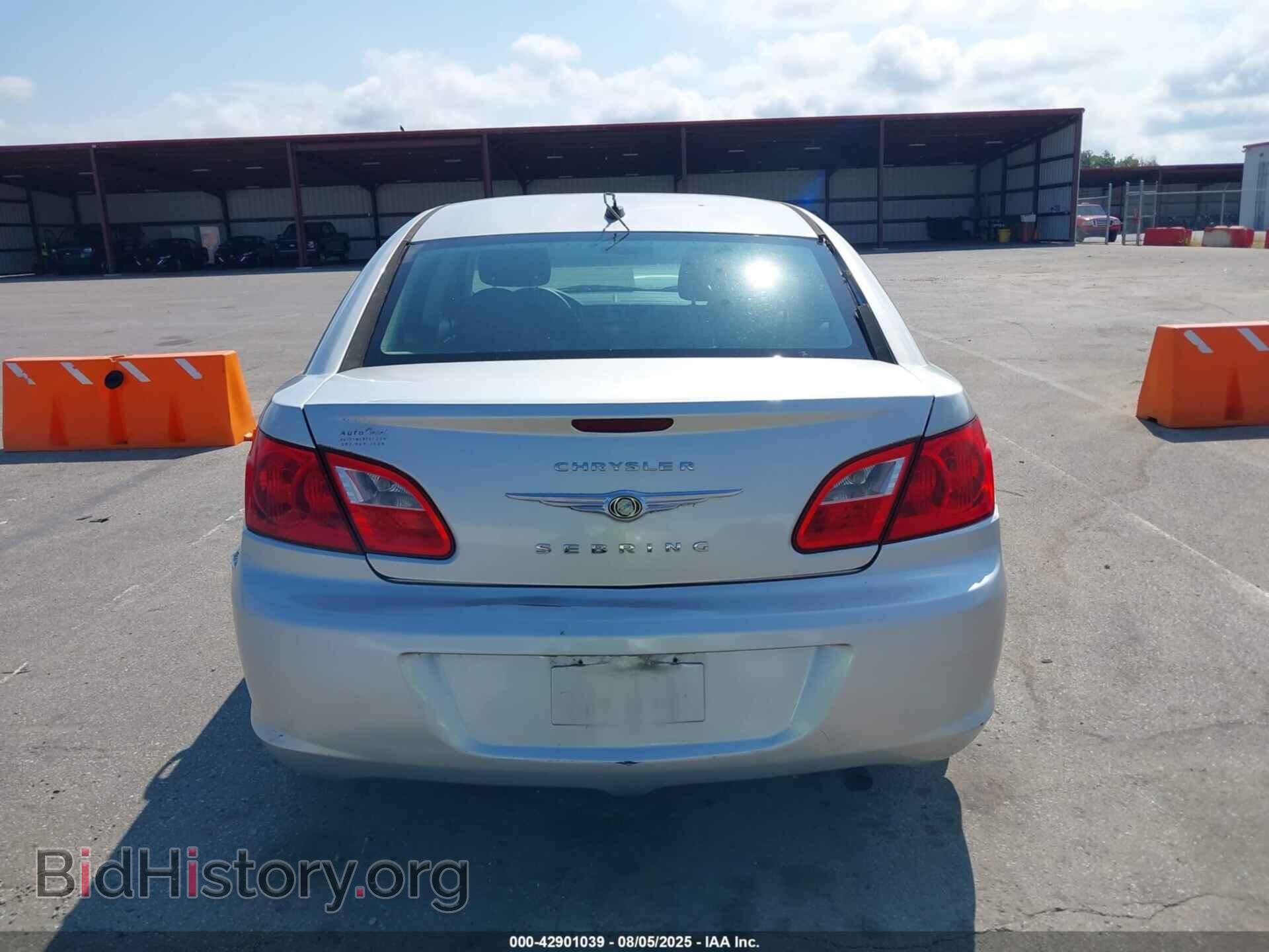 2010 CHRYSLER SEBRING - VIN: 1C3CC4FB5AN140090 - Фото 16