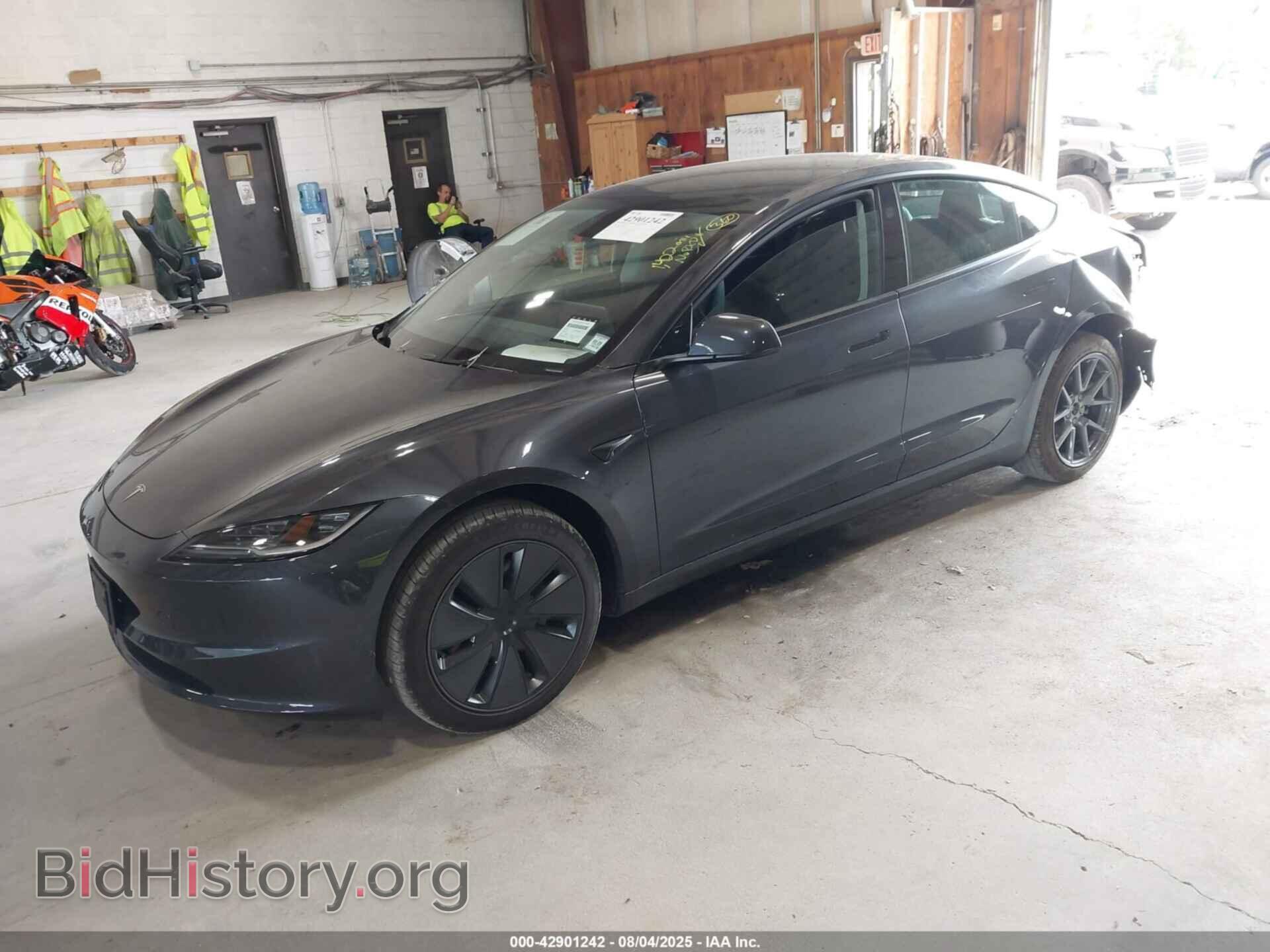 2025 TESLA MODEL 3 - VIN: 5YJ3E1EA2SF018395 - Photo 2