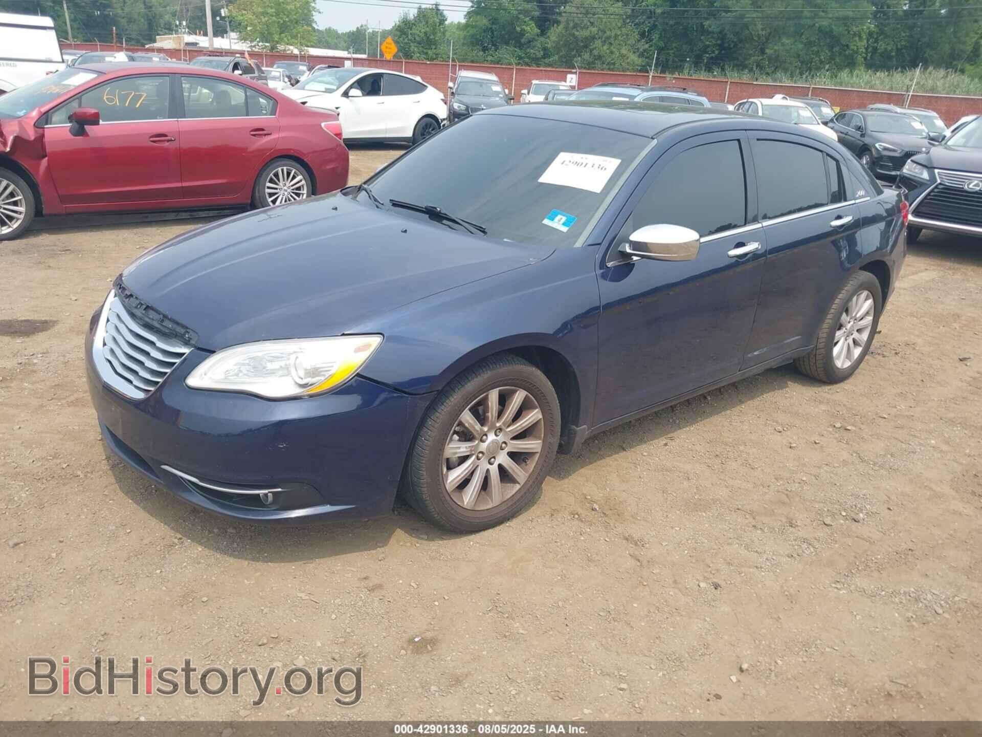 2014 CHRYSLER 200 - VIN: 1C3CCBCG1EN136029 - Фото 2
