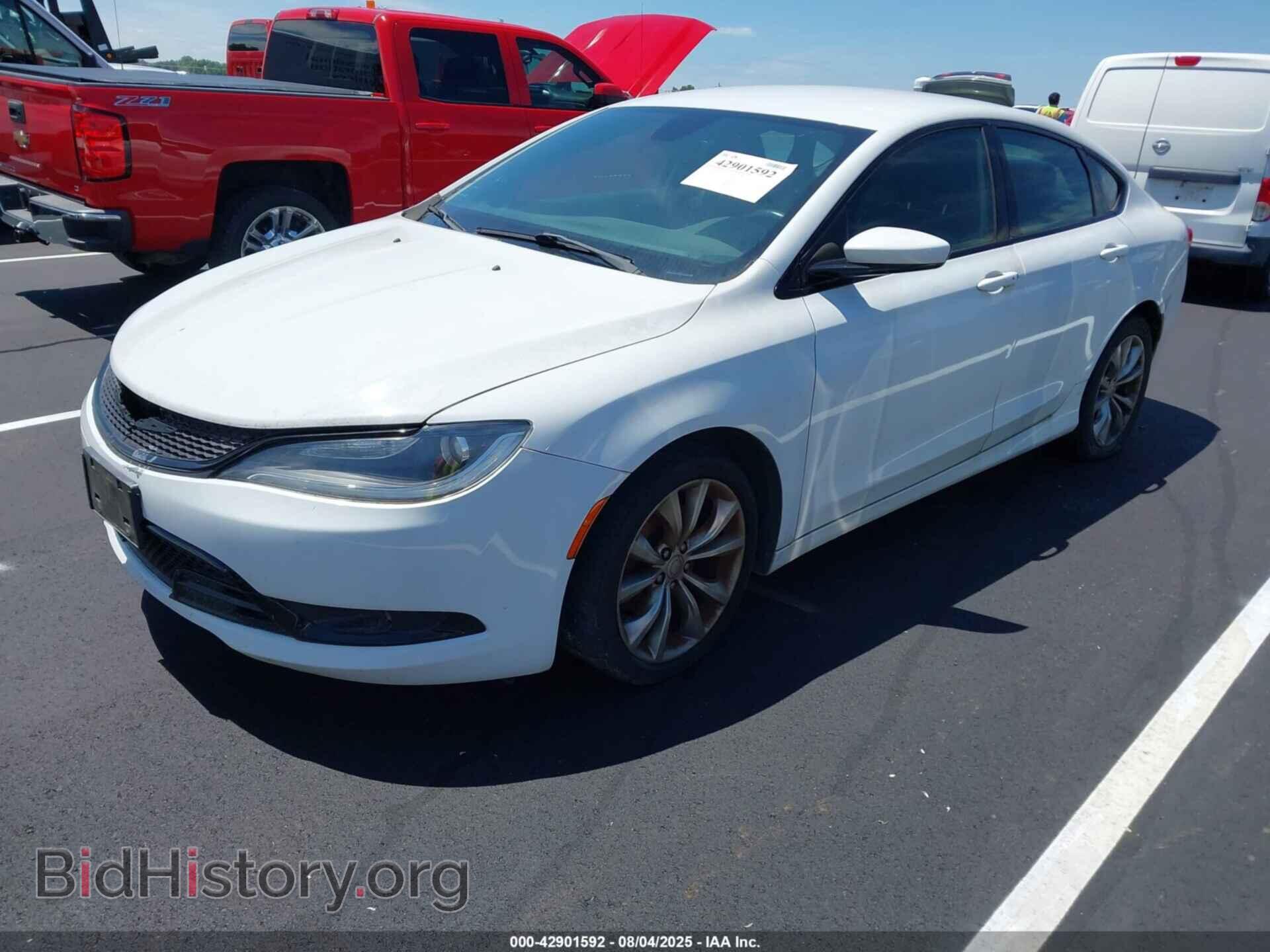 2016 CHRYSLER 200 - VIN: 1C3CCCBB0GN117616 - Фото 2