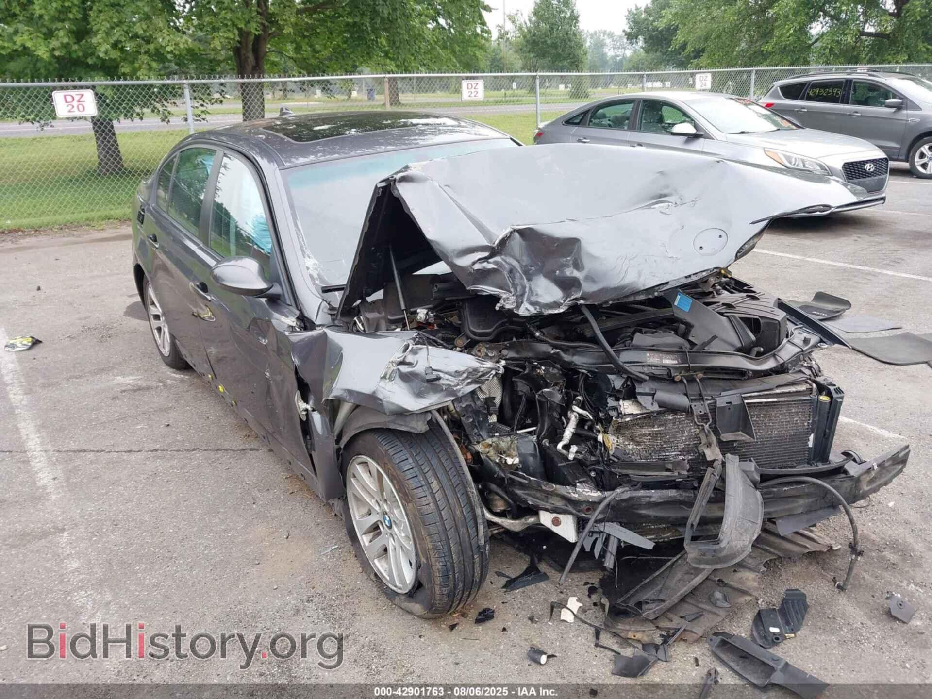 Photo WBAVA33547PG52116 - BMW 328I 2007