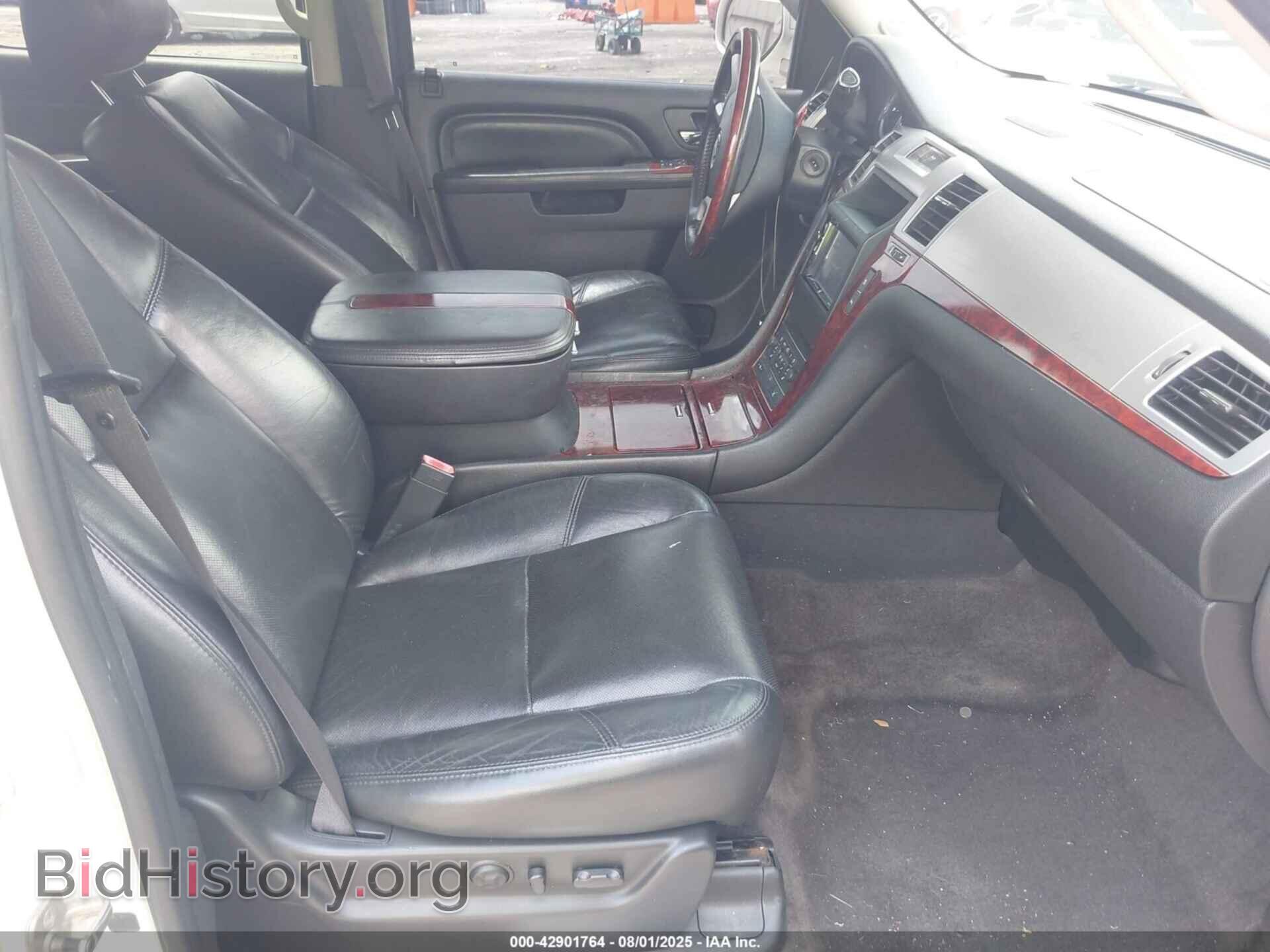 2011 CADILLAC ESCALADE - VIN: 1GYS3CEF5BR309258 - Фото 5