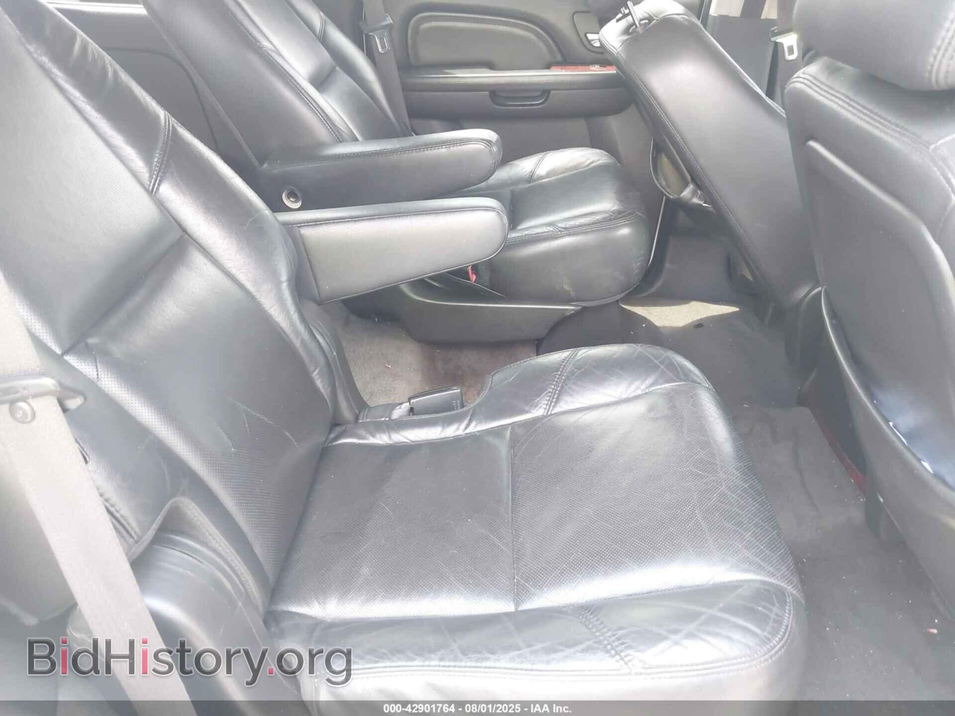 2011 CADILLAC ESCALADE - VIN: 1GYS3CEF5BR309258 - Фото 8