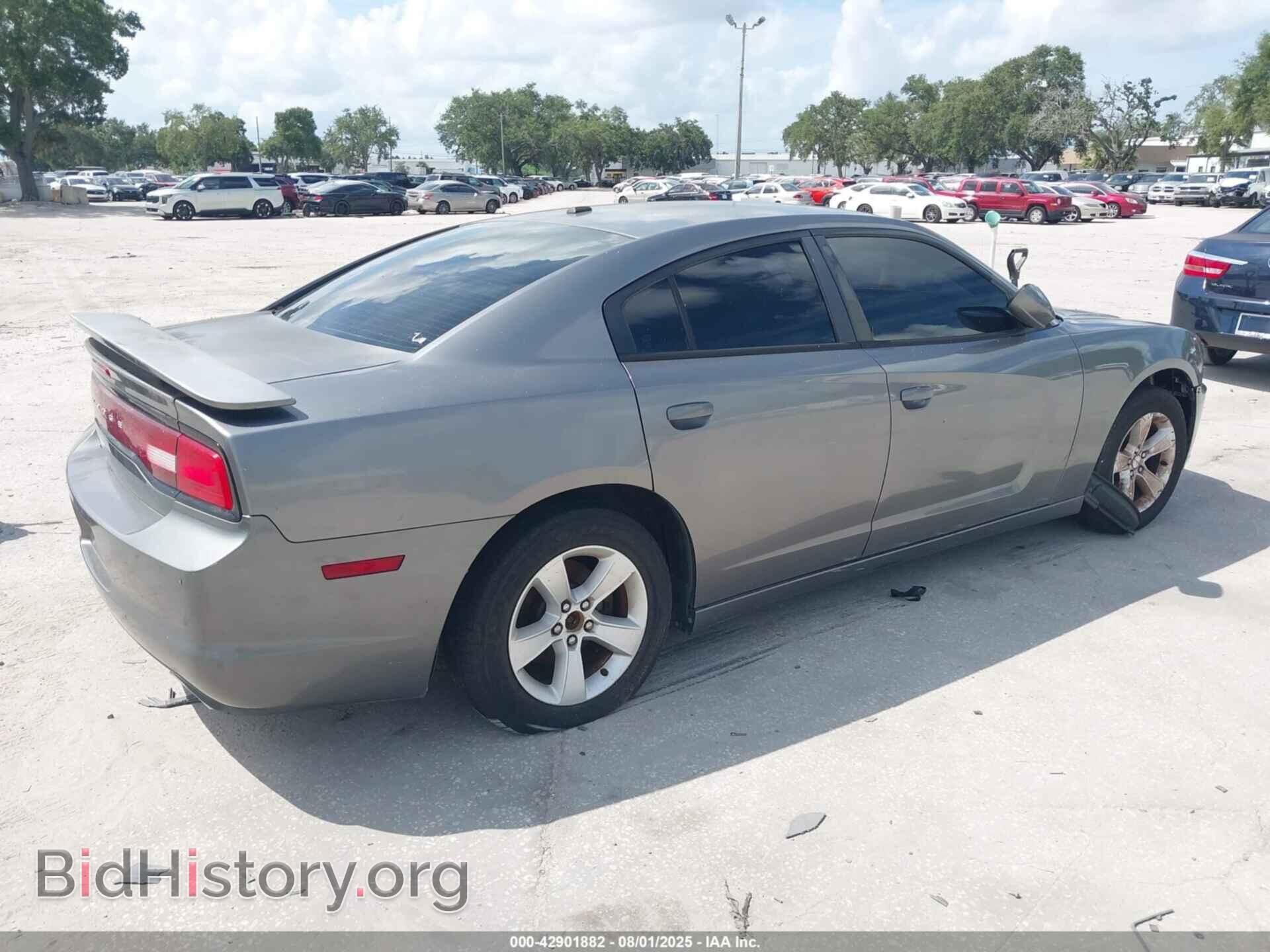 2011 DODGE CHARGER - VIN: 2B3CL3CG3BH584702 - Фото 4