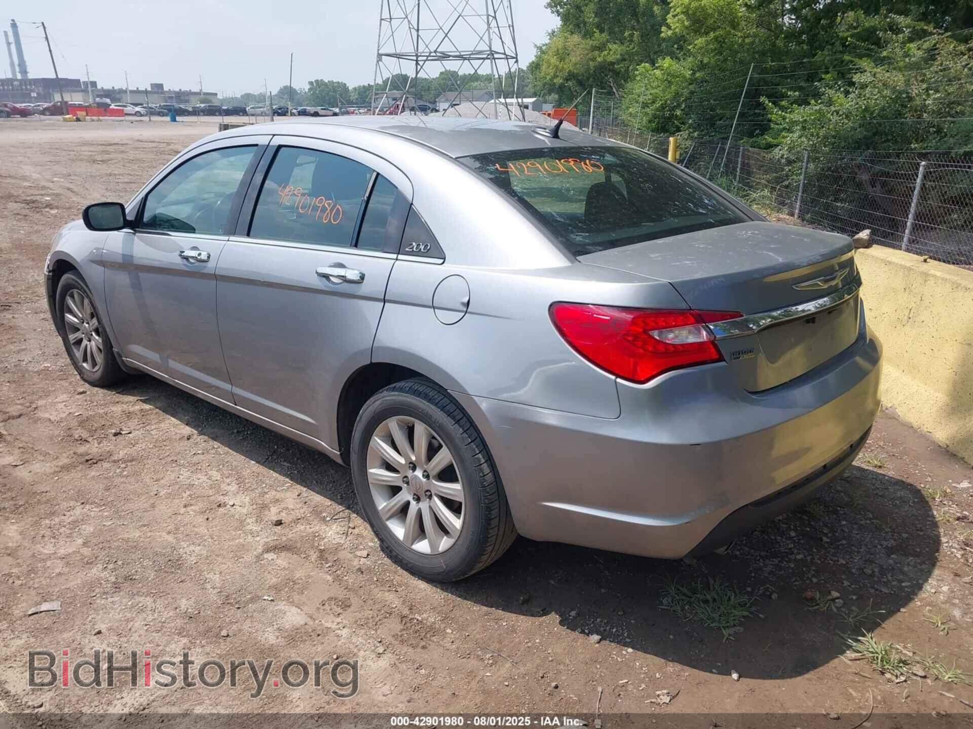 2013 CHRYSLER 200 - VIN: 1C3CCBCG3DN664587 - Фото 3