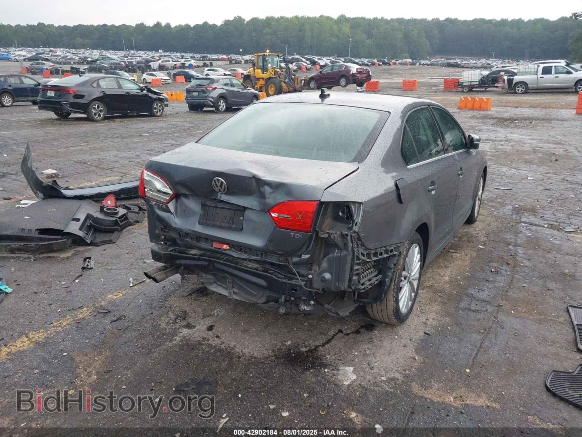 2014 VOLKSWAGEN JETTA - VIN: 3VWLL7AJ7EM383358 - Фото 4
