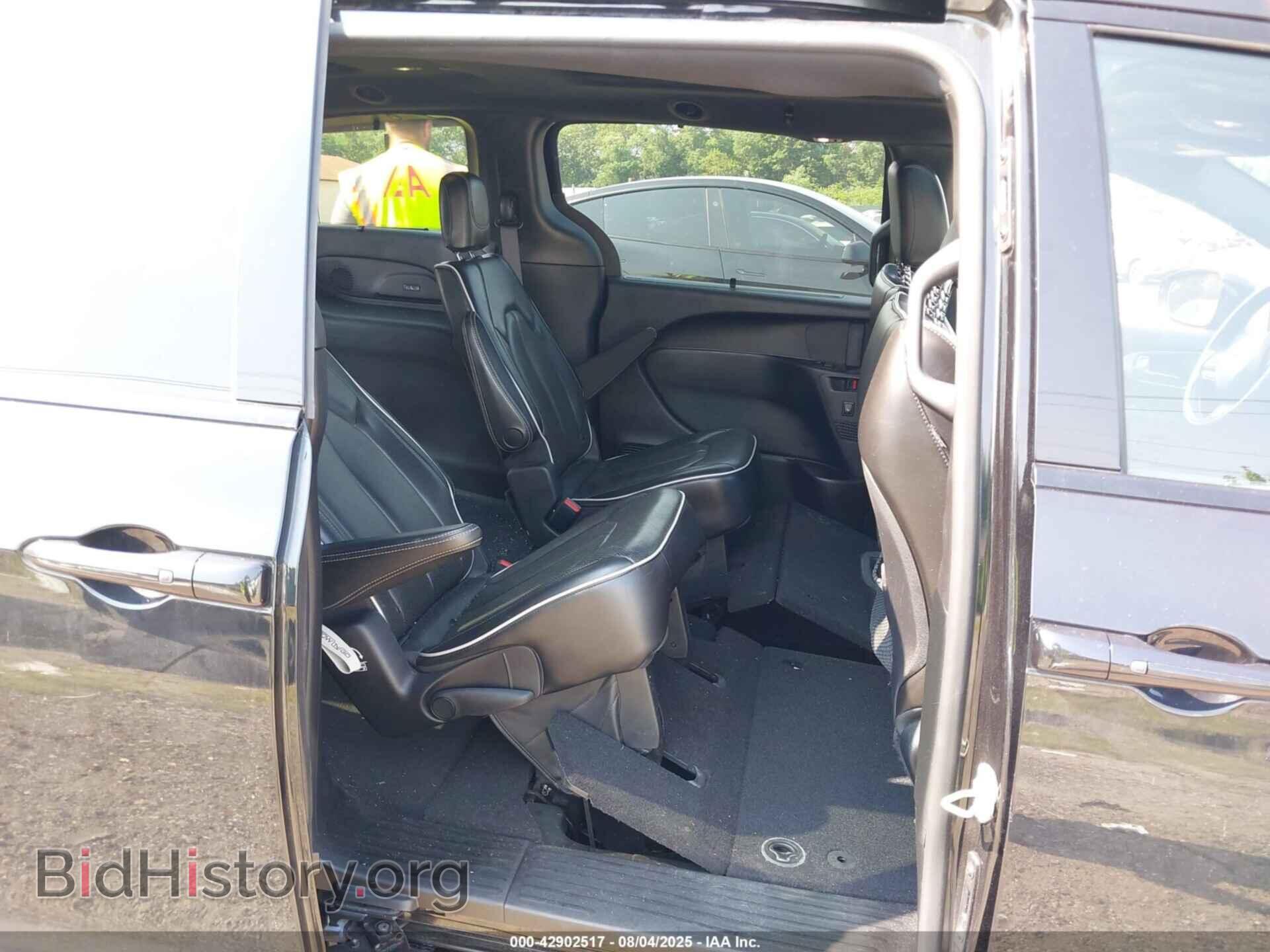 2019 CHRYSLER PACIFICA - VIN: 2C4RC1GG4KR720319 - Фото 8