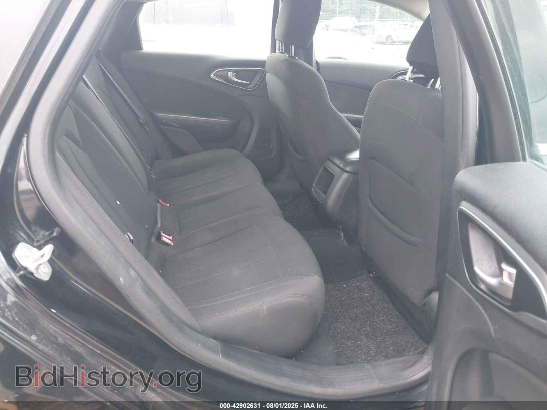 2015 CHRYSLER 200 - VIN: 1C3CCCAB7FN744121 - Фото 8