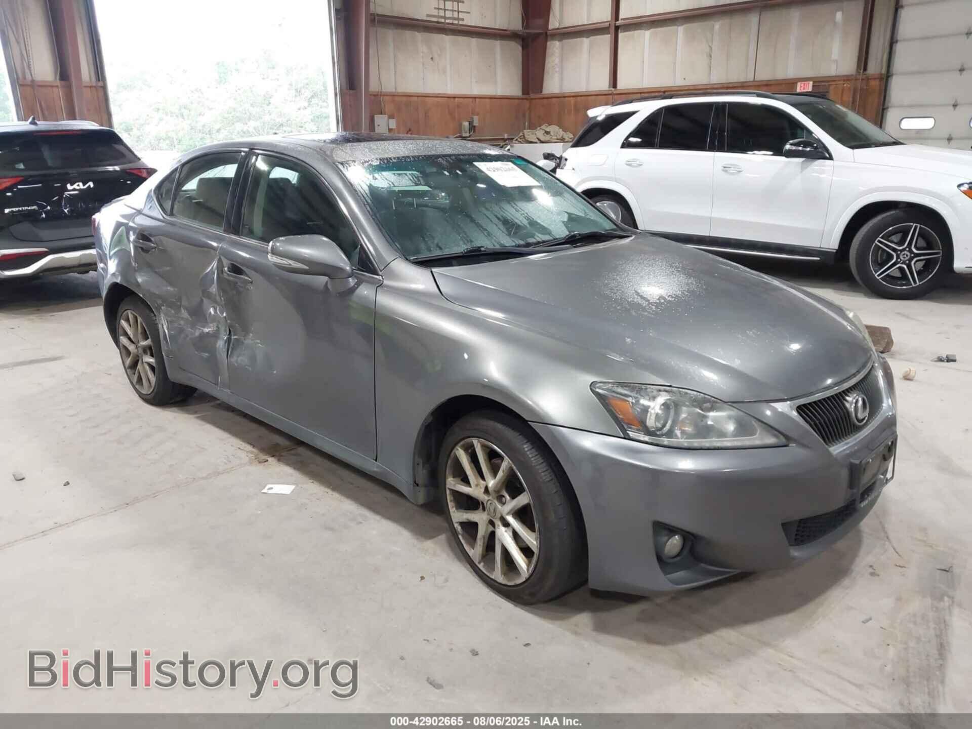 Photo JTHCF5C2XC5058886 - LEXUS IS 250 2012