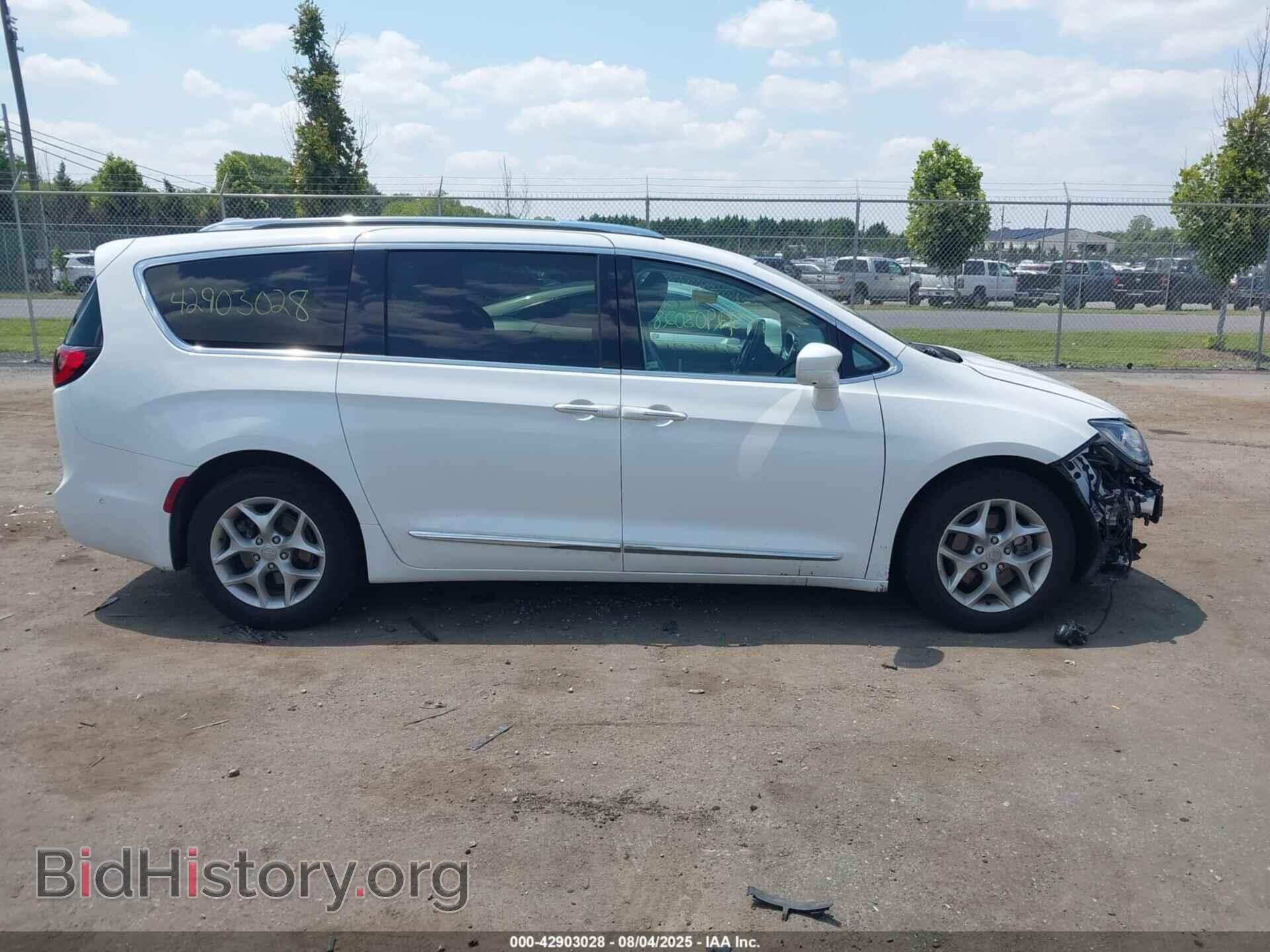 2019 CHRYSLER PACIFICA - VIN: 2C4RC1EG2KR576496 - Фото 14