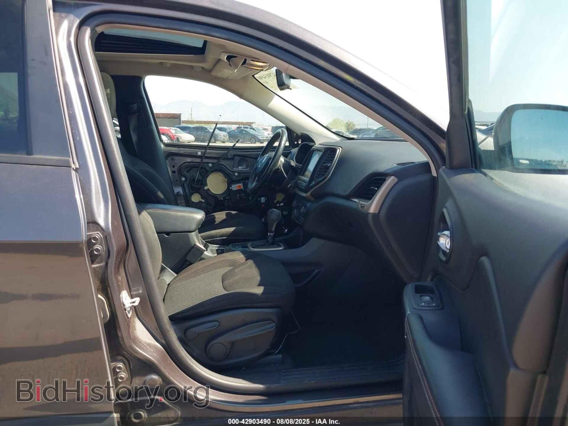 2016 JEEP CHEROKEE - VIN: 1C4PJLCS4GW281110 - Фото 5