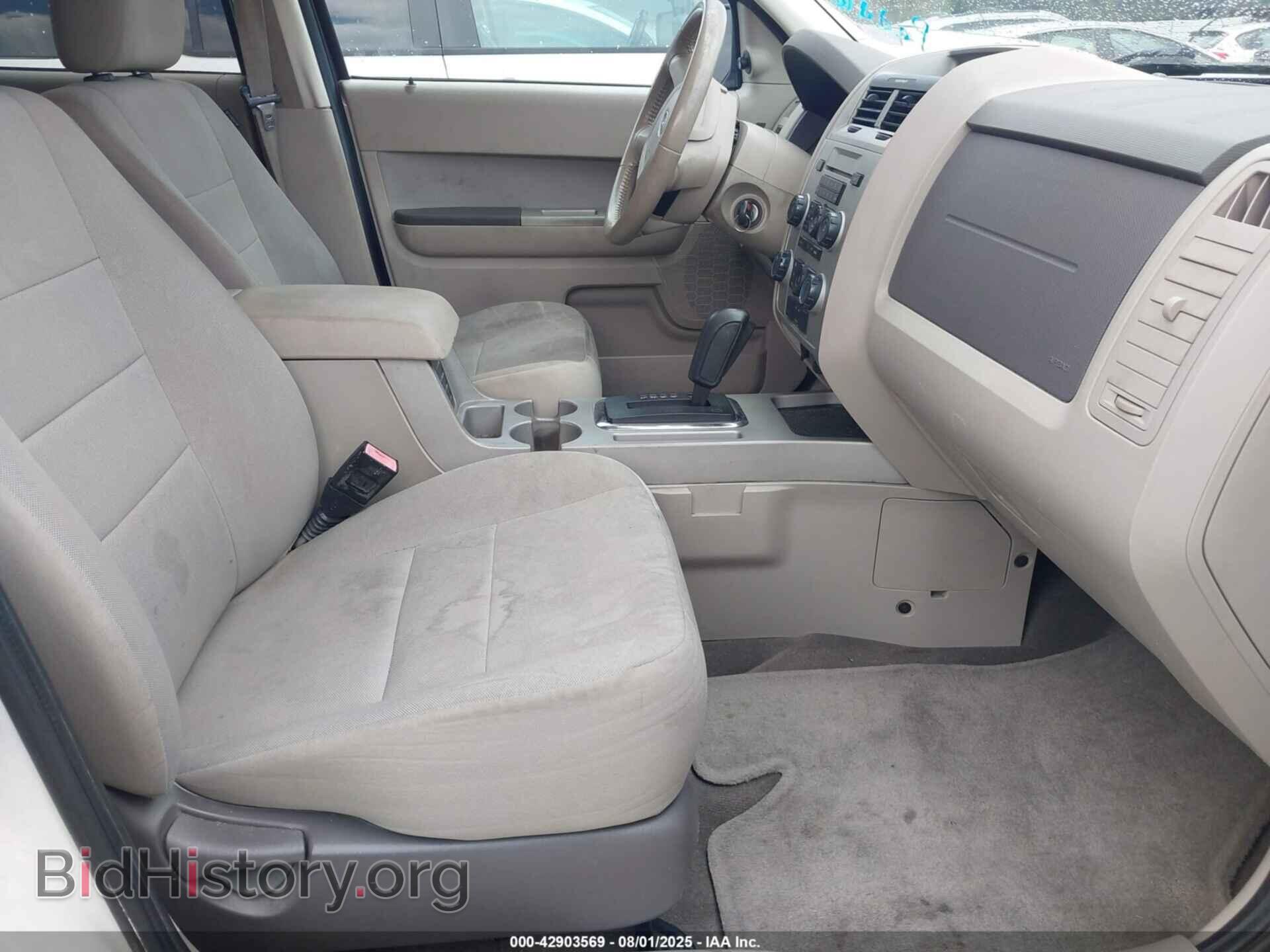 2011 FORD ESCAPE - VIN: 1FMCU0D77BKB36587 - Фото 5