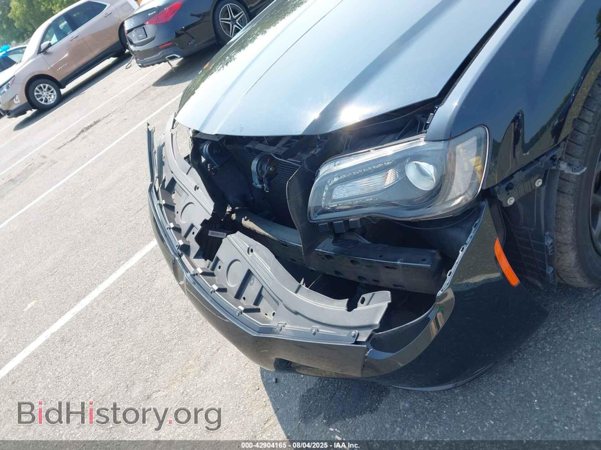 2019 CHRYSLER 300 - VIN: 2C3CCARG5KH700982 - Фото 6