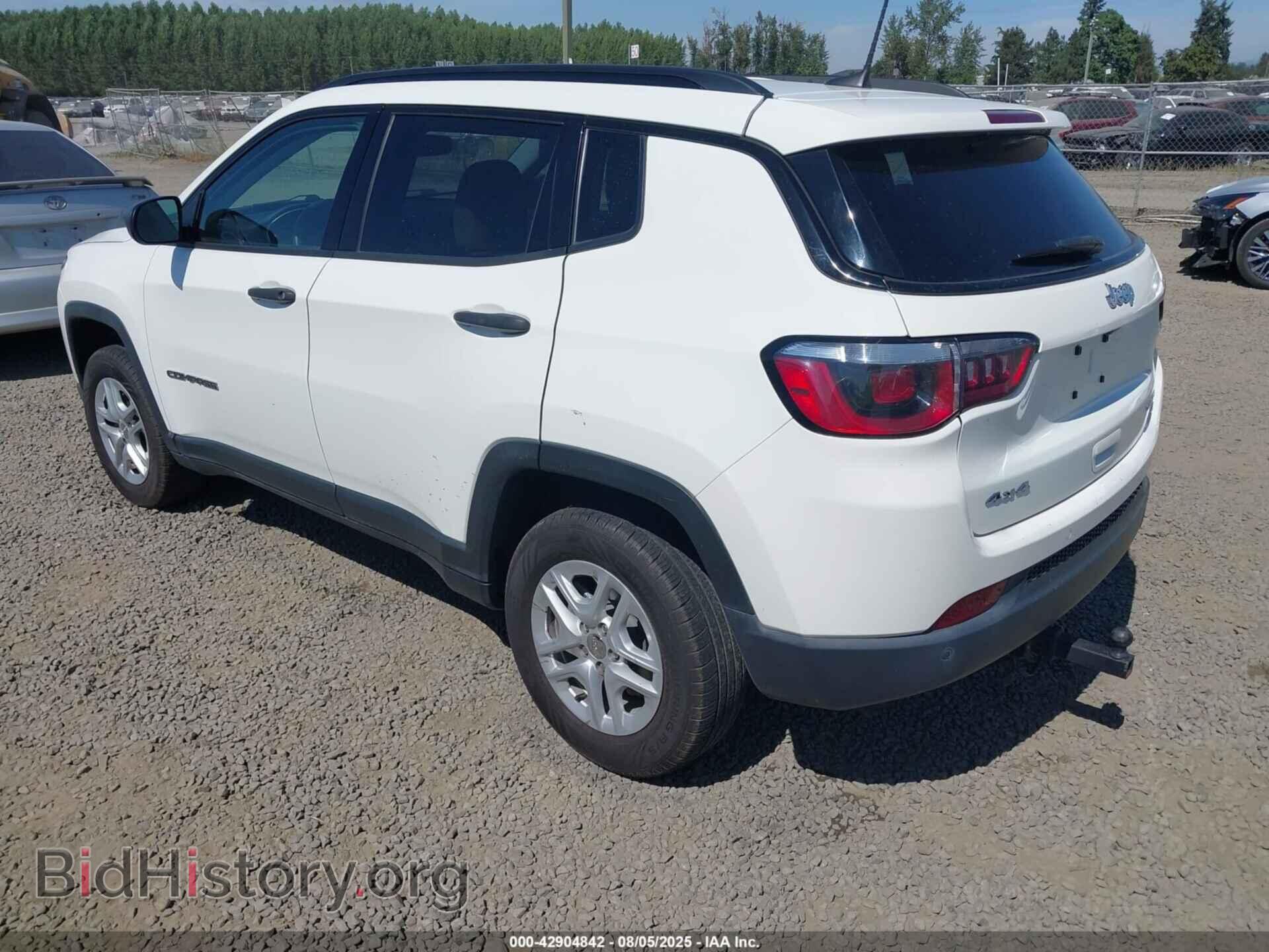 2018 JEEP COMPASS - VIN: 3C4NJDAB5JT201441 - Фото 3