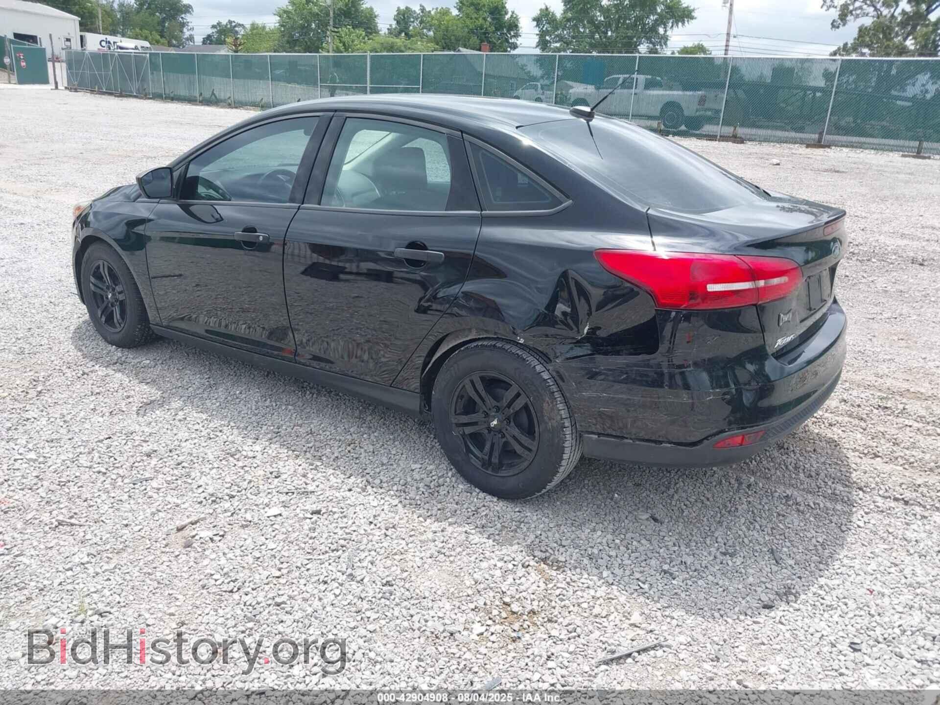 2017 FORD FOCUS - VIN: 1FADP3E28HL328212 - Фото 3