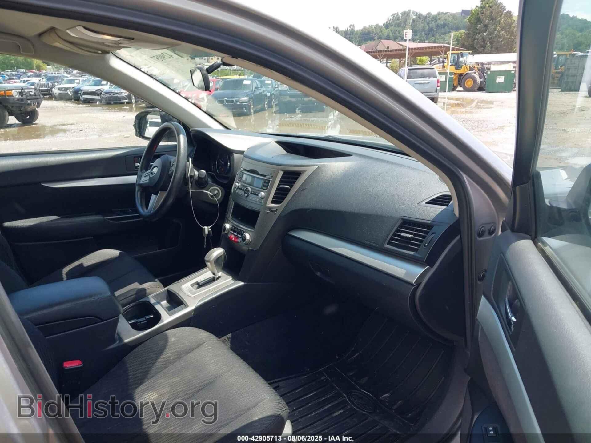 2011 SUBARU OUTBACK - VIN: 4S4BRBAC0B3376228 - Фото 5