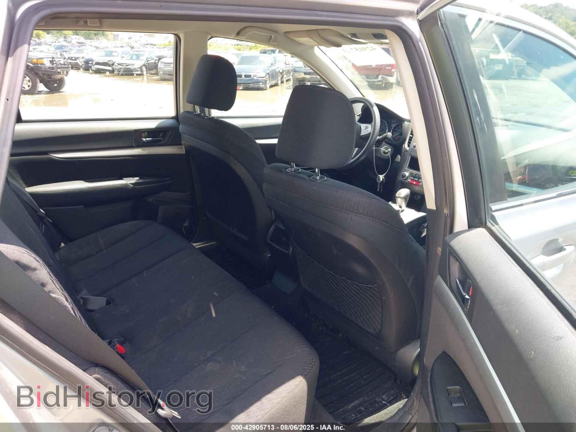 2011 SUBARU OUTBACK - VIN: 4S4BRBAC0B3376228 - Фото 8