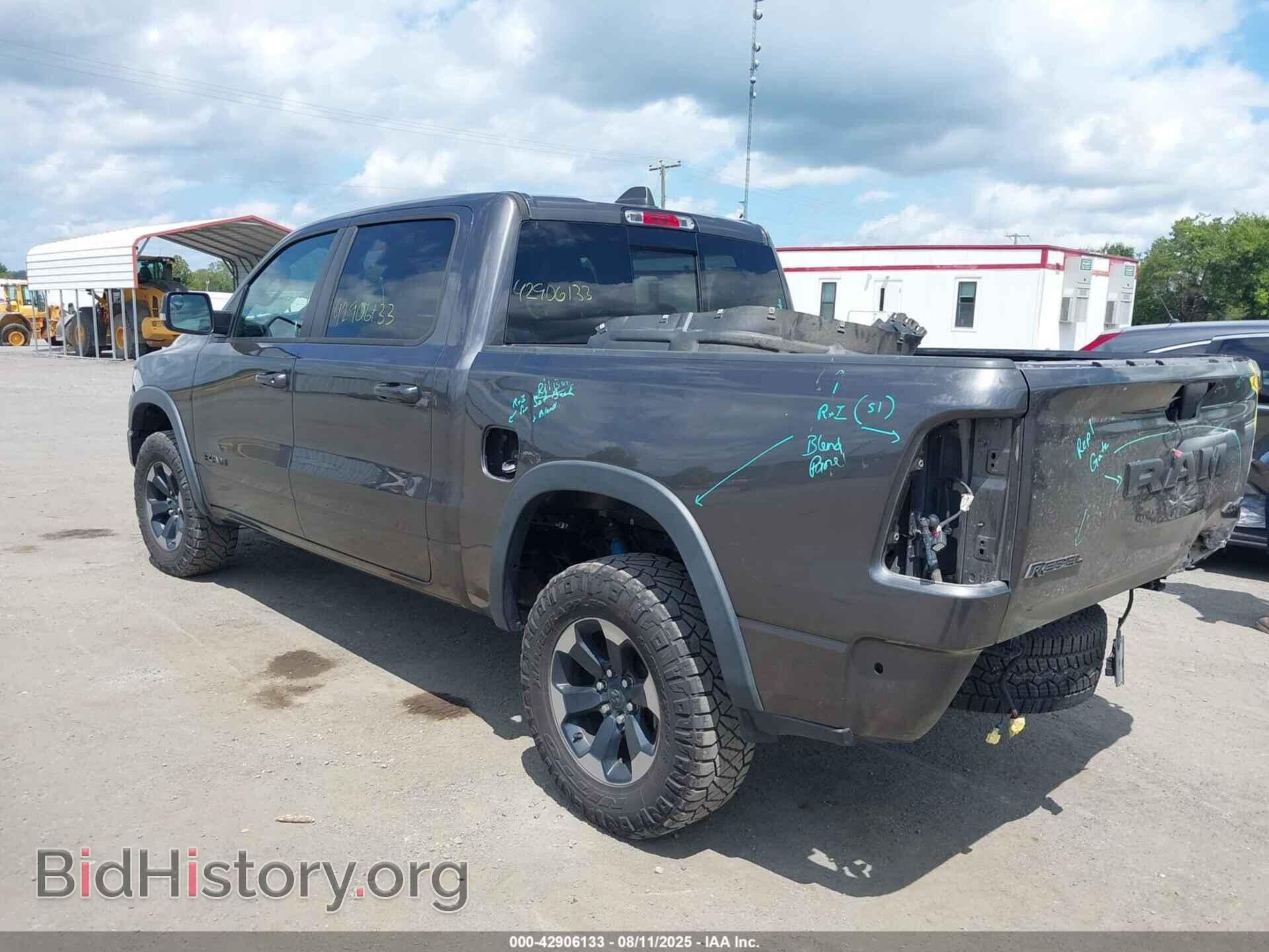 2020 RAM 1500 - VIN: 1C6SRFLT0LN168596 - Фото 3